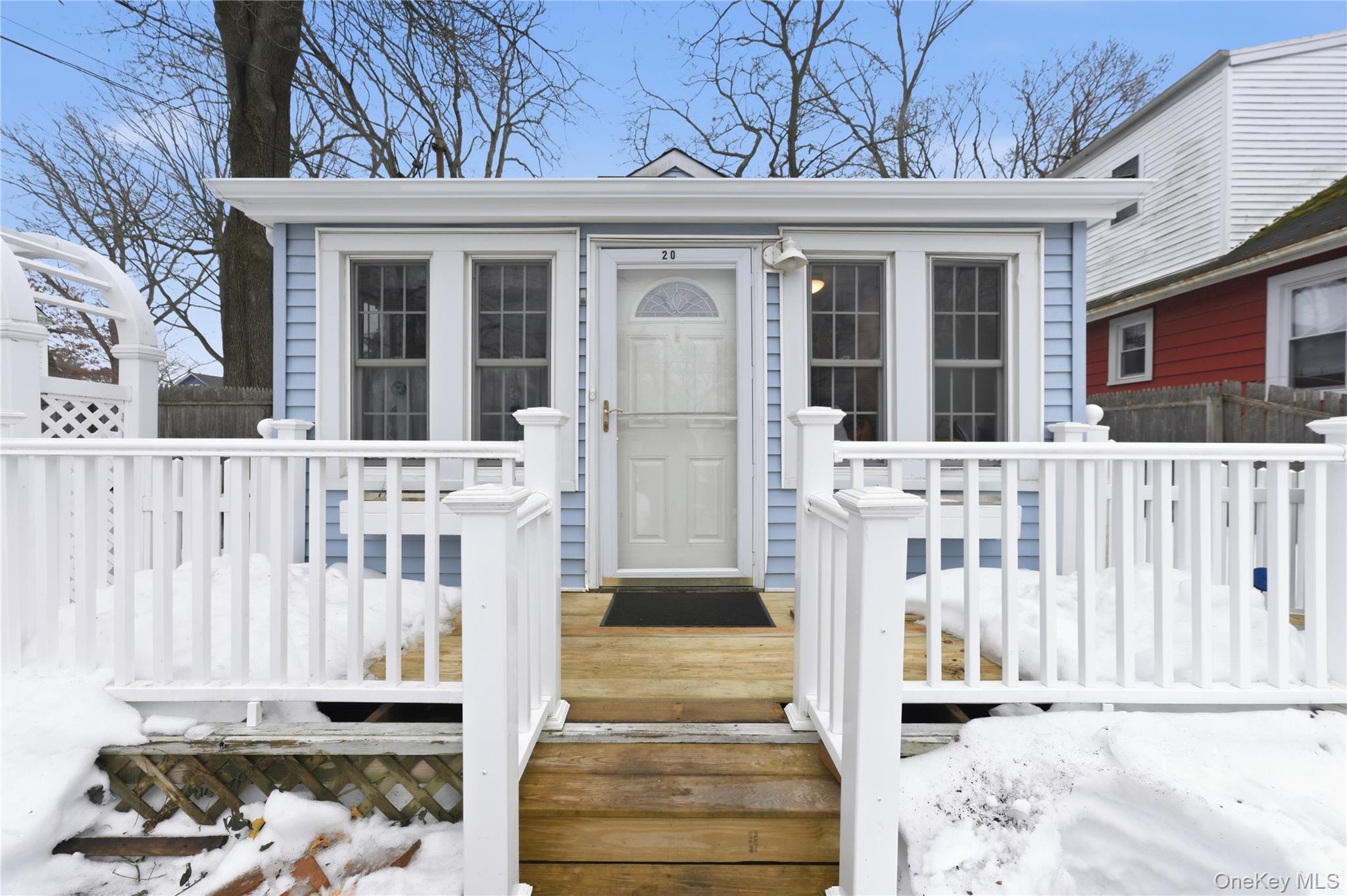 #1 photo, 20 Bristol Street, Huntington , NY 11743