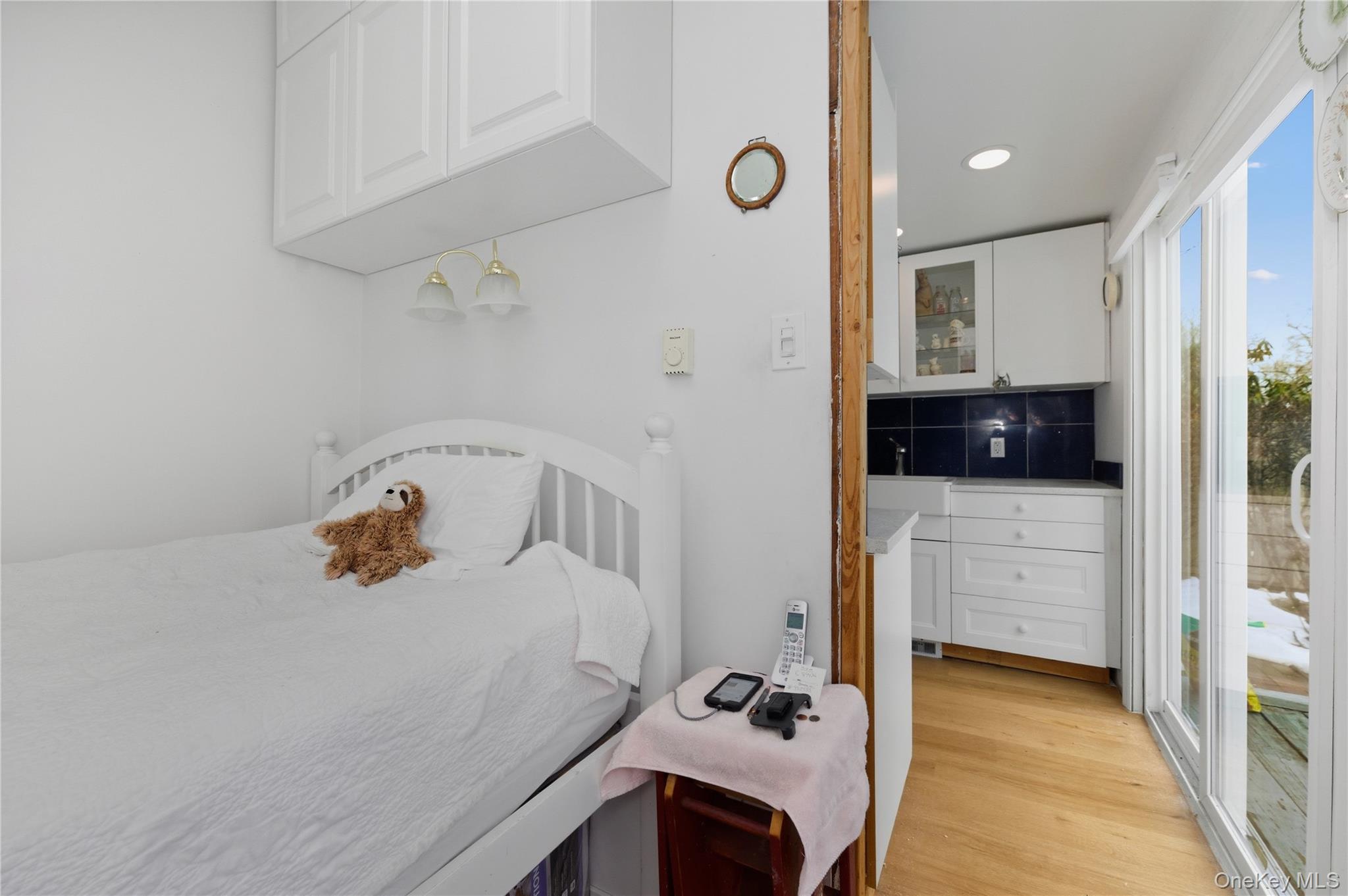 #11 photo, 20 Bristol Street, Huntington , NY 11743