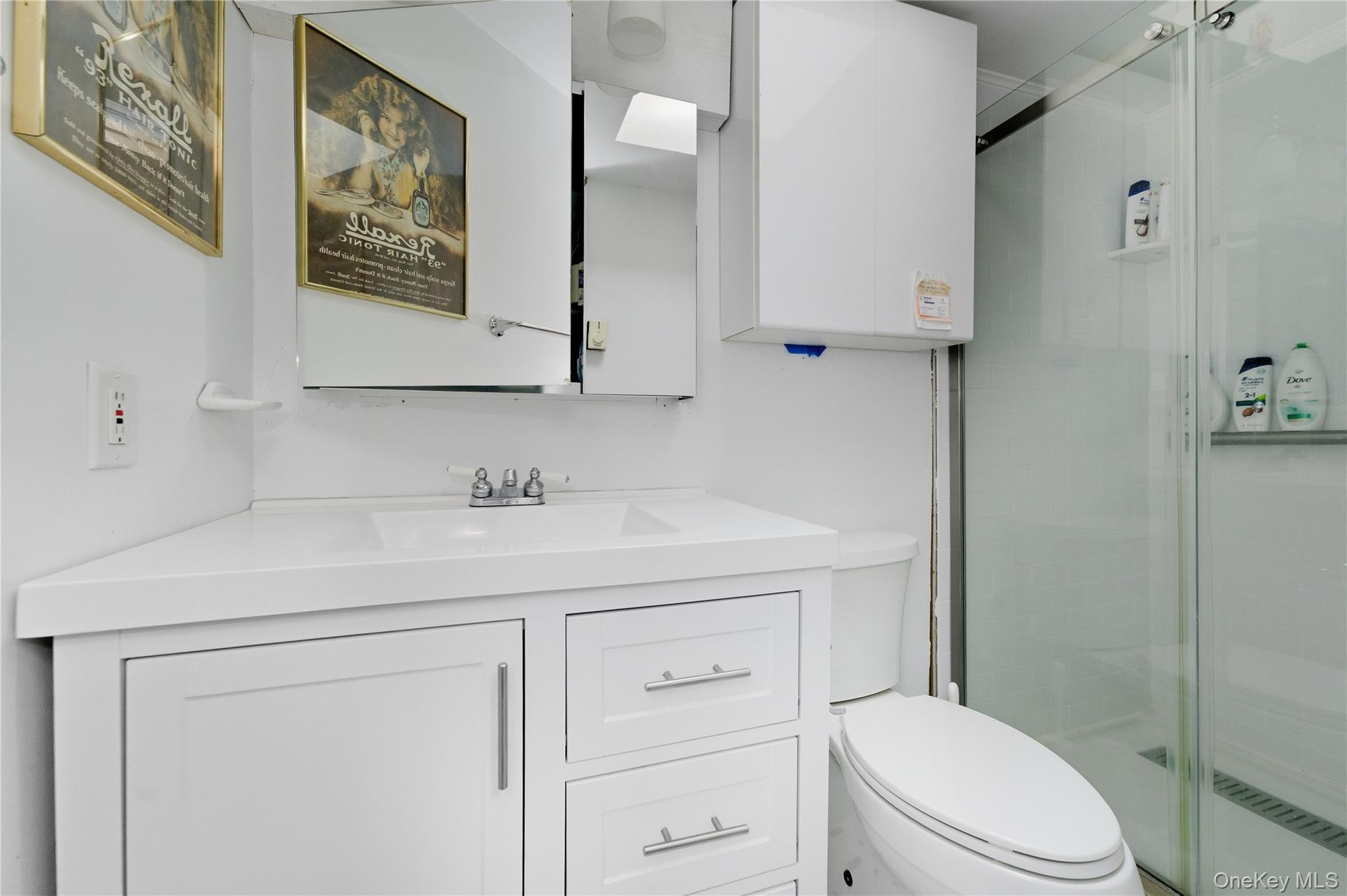 #12 photo, 20 Bristol Street, Huntington , NY 11743