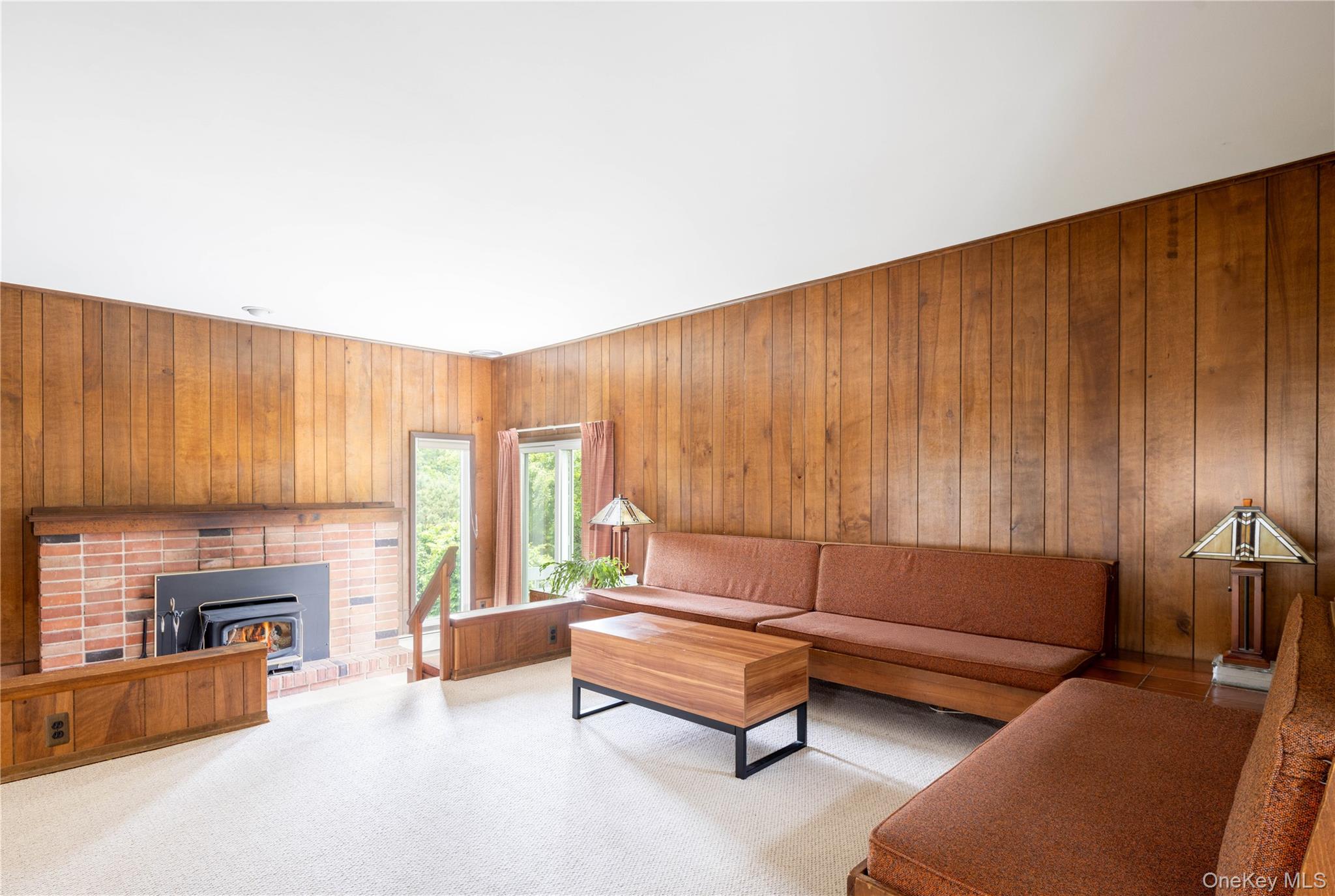 #6 photo, 6 Bay View Drive, מחוז סאפוק Hampton Bays , NY 11946