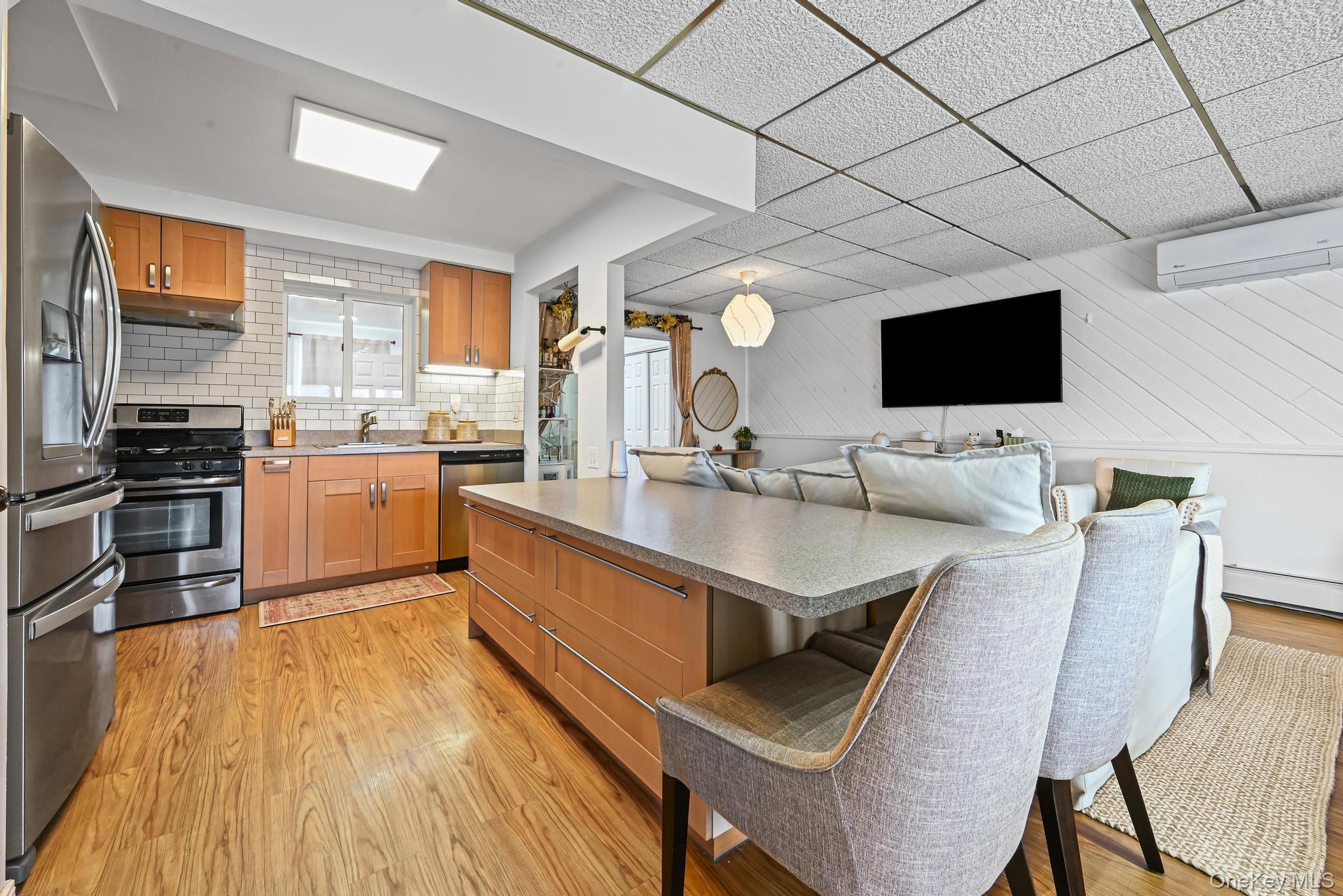 #11 photo, 99-67 1st Street, 뉴욕퀸즈 Howard Beach , NY 11414