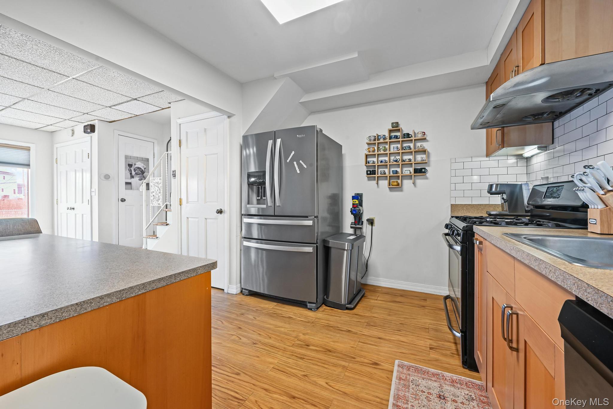 #12 photo, 99-67 1st Street, 뉴욕퀸즈 Howard Beach , NY 11414