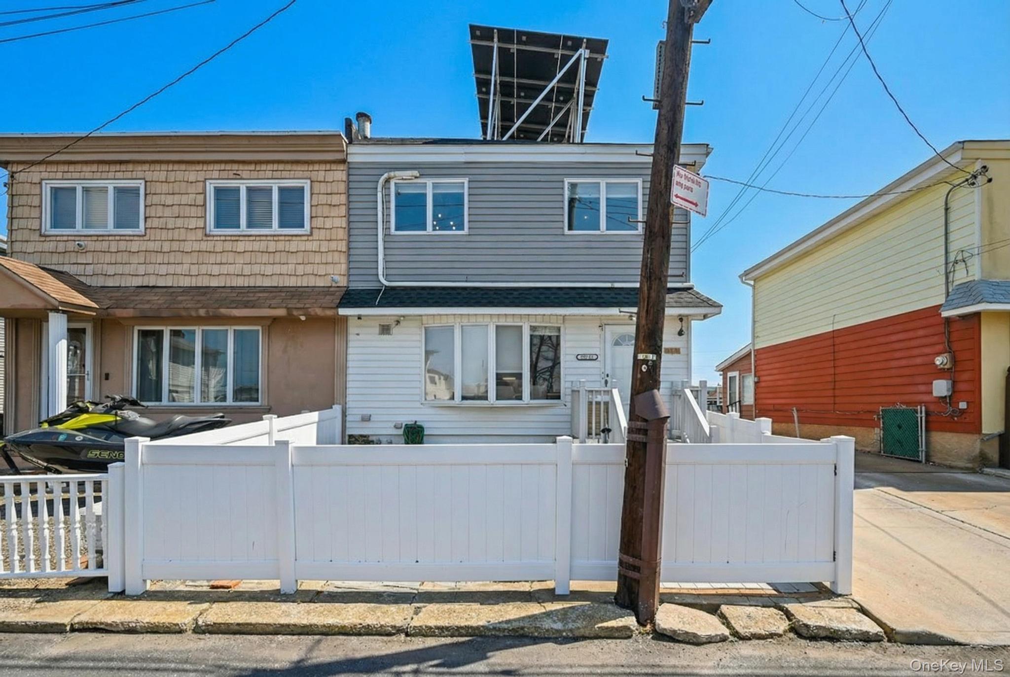 #2 photo, 99-67 1st Street, 뉴욕퀸즈 Howard Beach , NY 11414