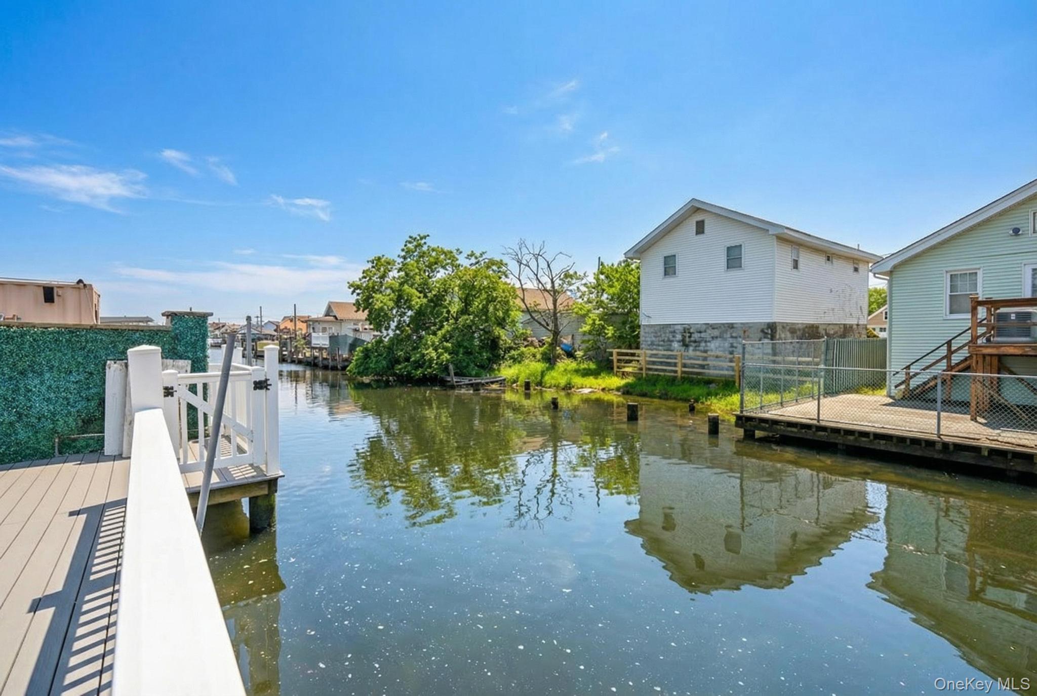 #7 photo, 99-67 1st Street, 뉴욕퀸즈 Howard Beach , NY 11414