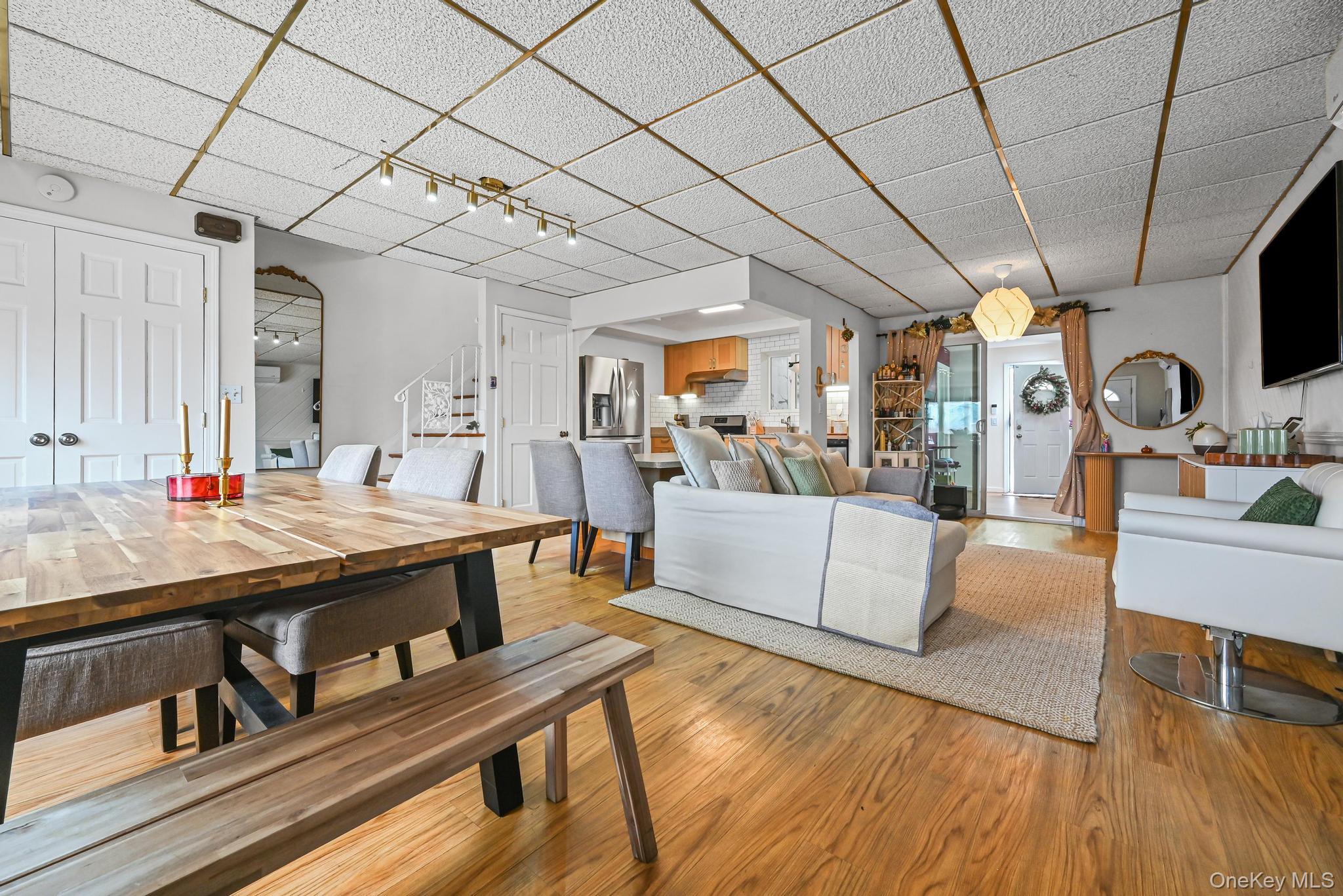 #8 photo, 99-67 1st Street, 뉴욕퀸즈 Howard Beach , NY 11414