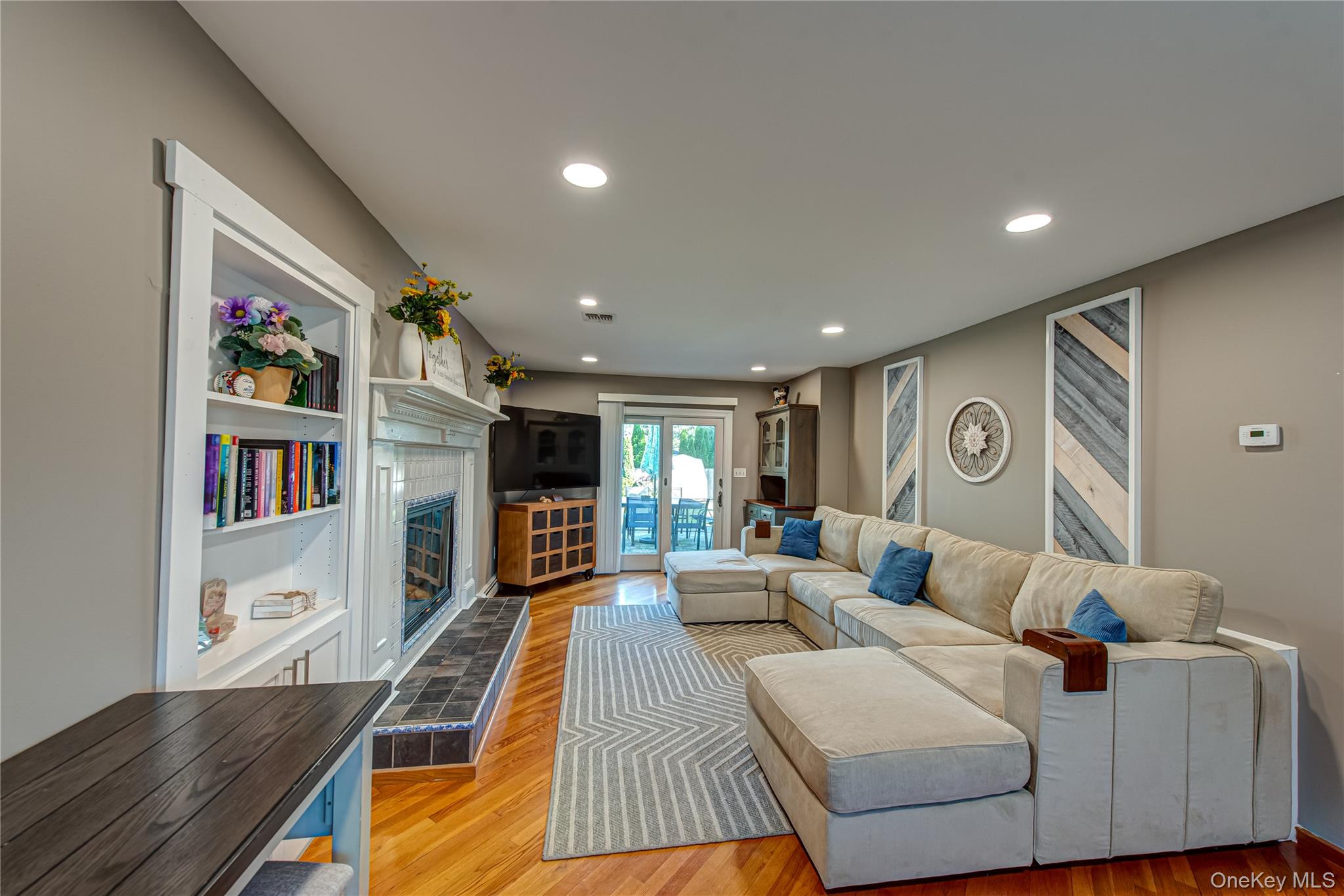 #6 photo, 9 Donna Place, מחוז סאפוק East Islip , NY 11730