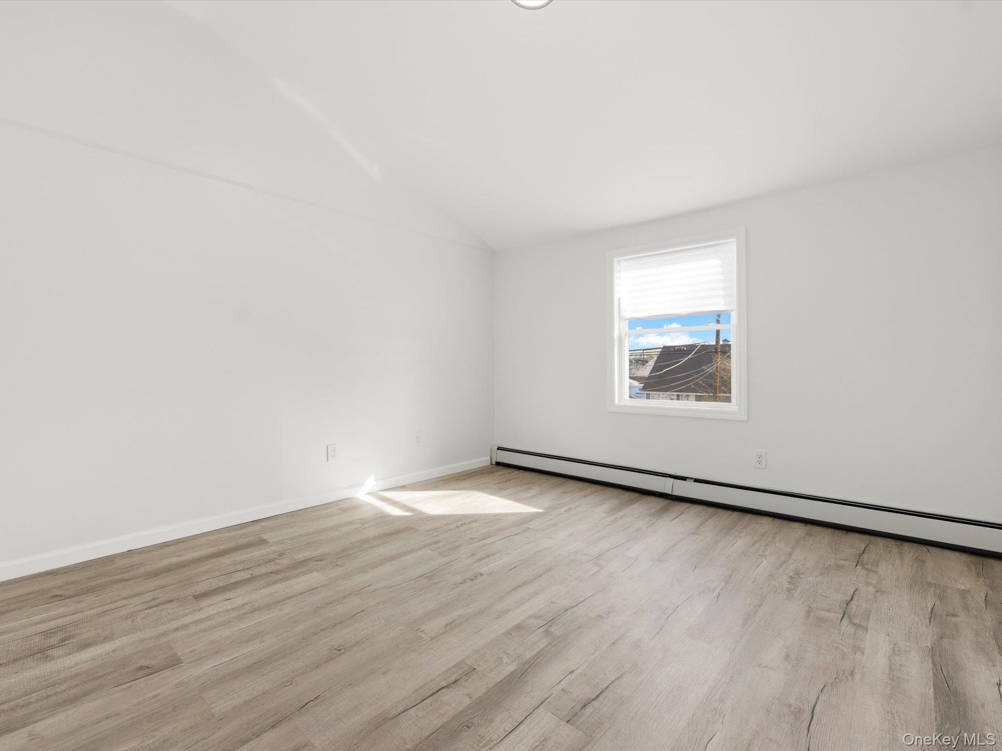 #11 photo, 2409 Lindy Road, Westbury , NY 11590