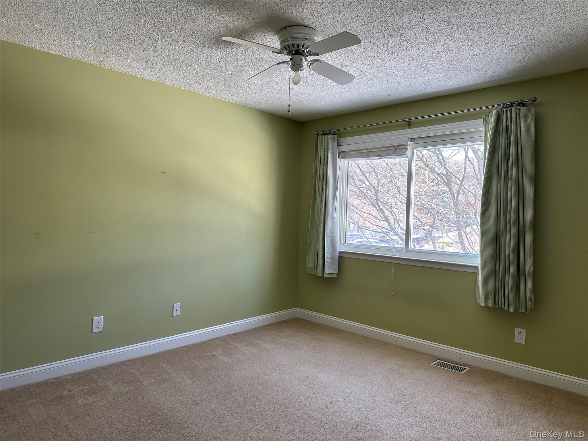 #14 photo, 223 Springmeadow Drive, Holbrook , NY 11741