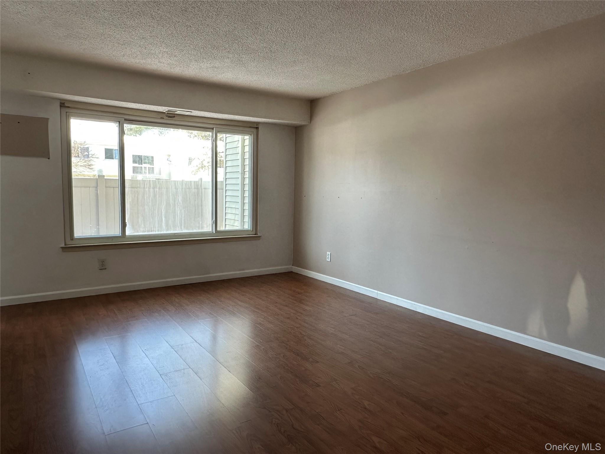 #8 photo, 223 Springmeadow Drive, Holbrook , NY 11741