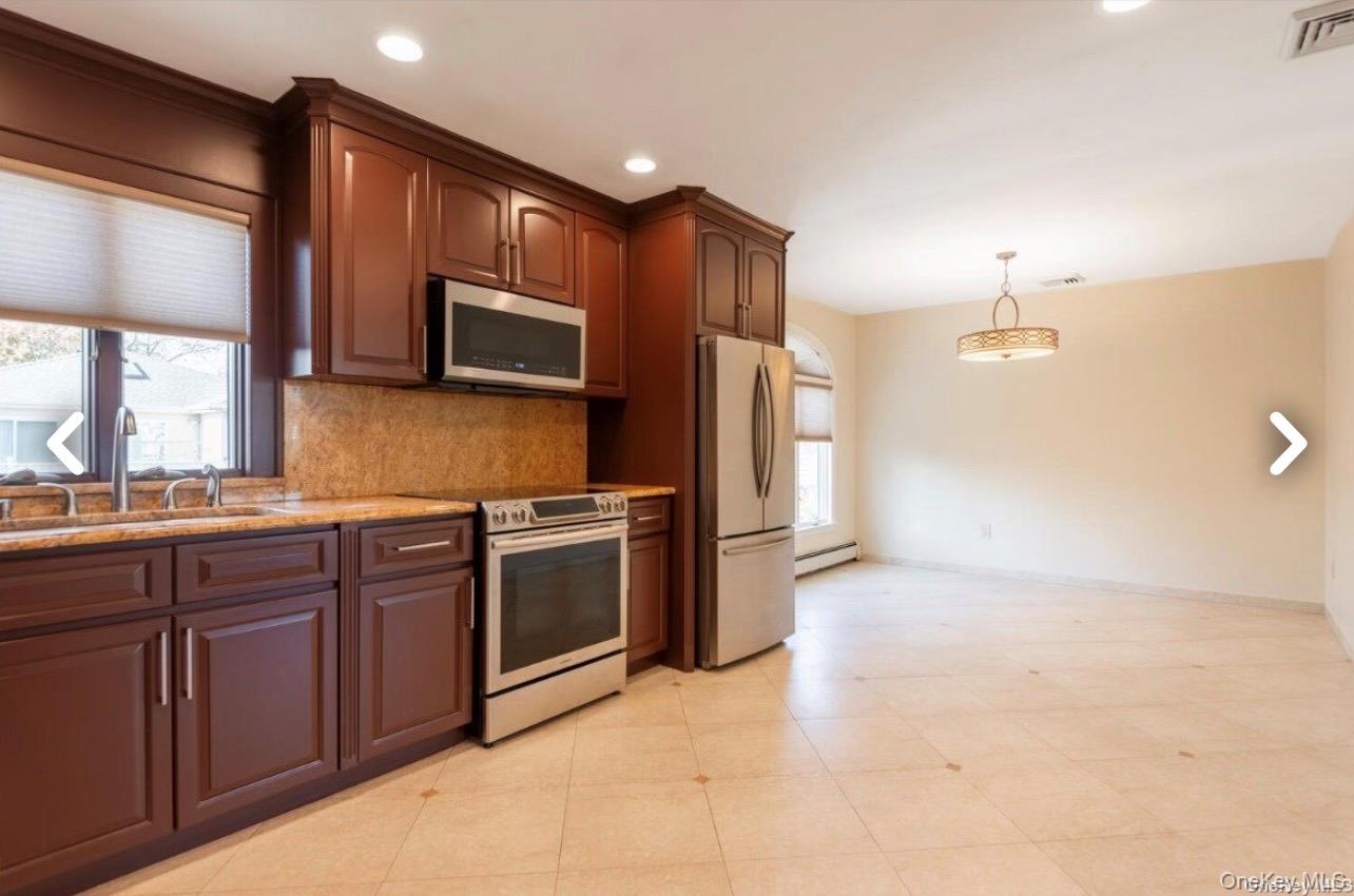 #3 photo, 171 Roslyn Road, नासाउ काउंटी Mineola , NY 11501