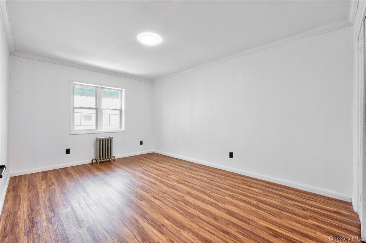 #11 photo, 3523 Laconia Avenue, Bronx , NY 10469