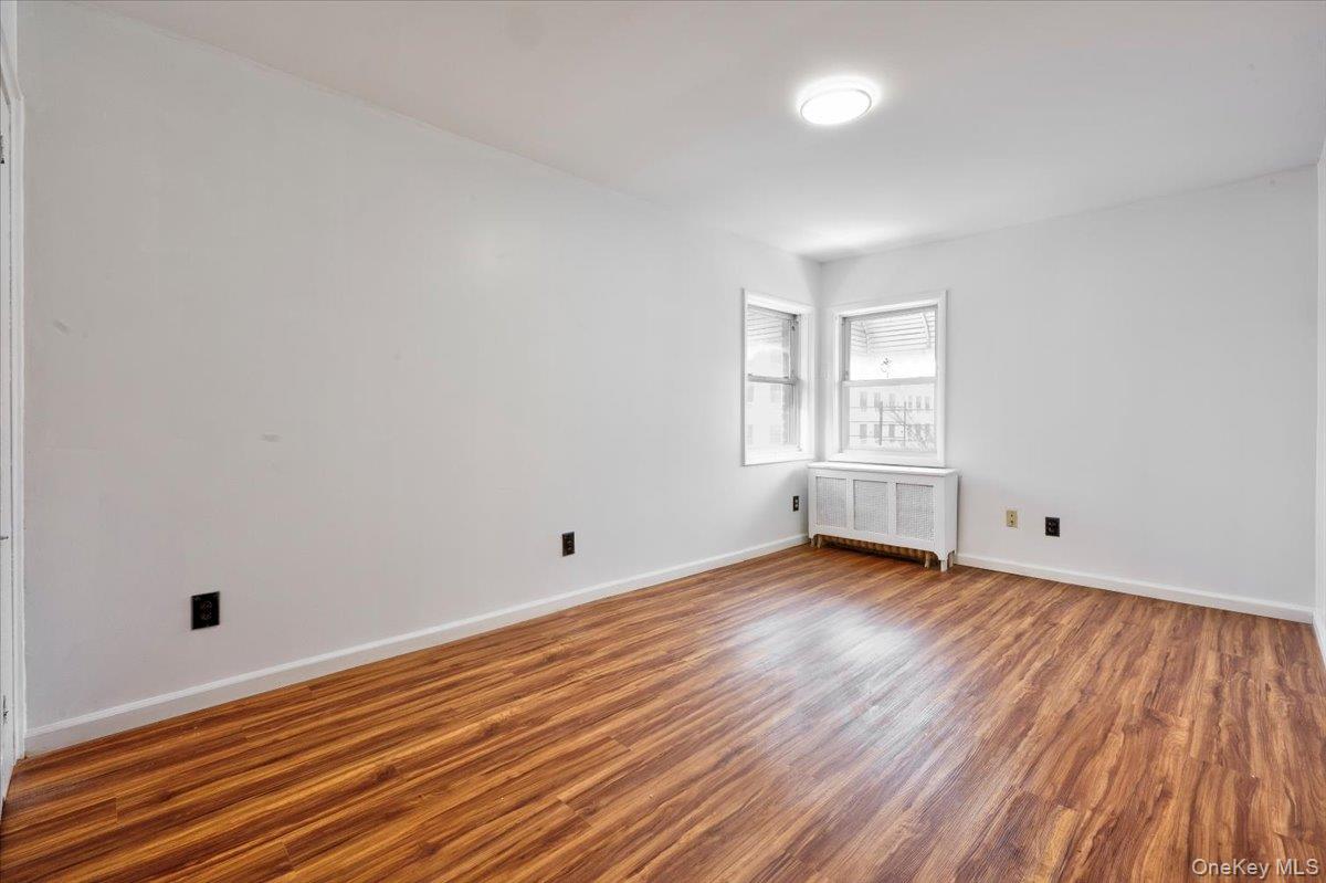 #12 photo, 3523 Laconia Avenue, Bronx , NY 10469