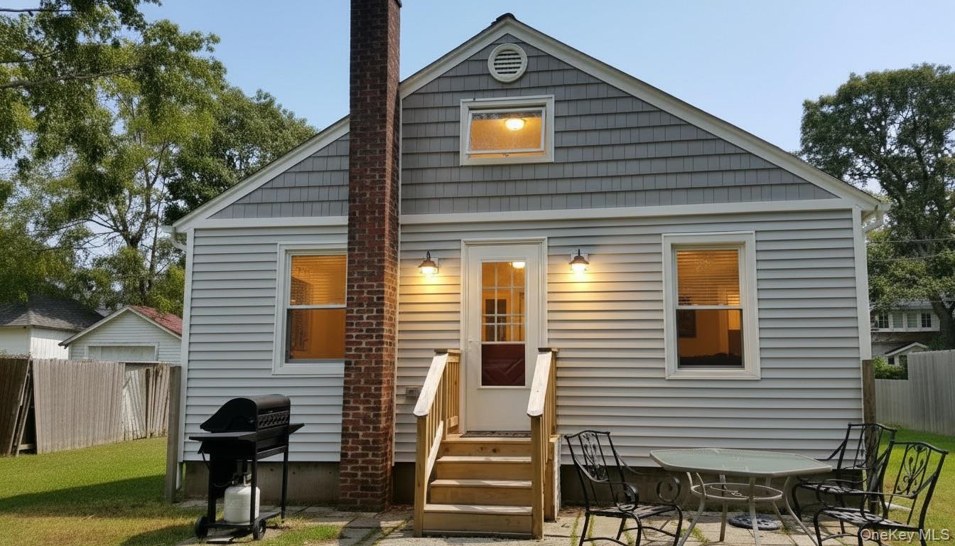 #19 photo, 50 Furman Lane, Patchogue , NY 11772