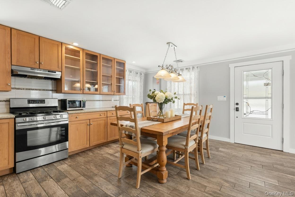 #4 photo, 50 Furman Lane, Patchogue , NY 11772