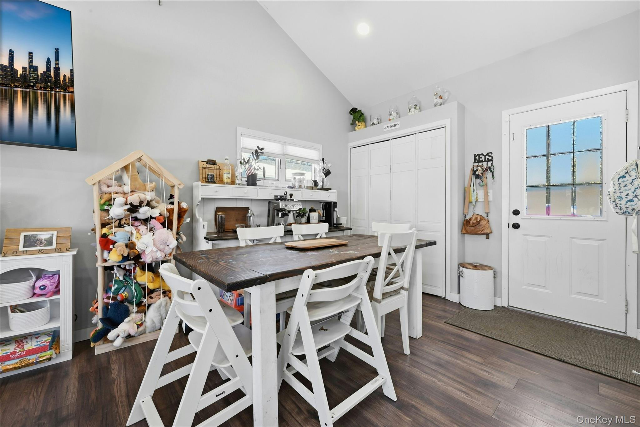 #9 photo, 418 Old Farmingdale Road, West Babylon , NY 11704