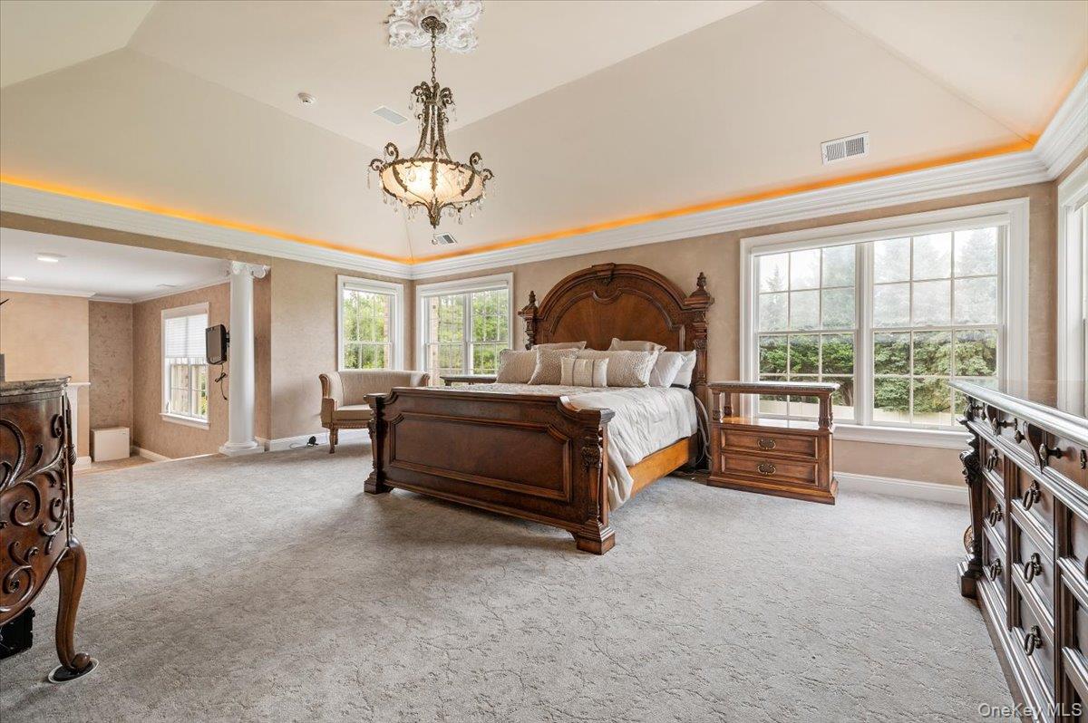 #20 photo, 44 Legends Circle, מחוז סאפוק Melville , NY 11747