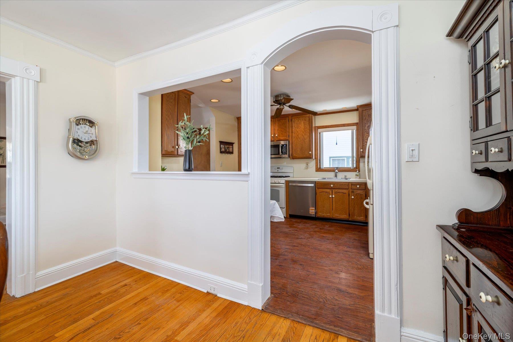 #11 photo, 43 Garfield Place, מחוז נסאו East Rockaway , NY 11518