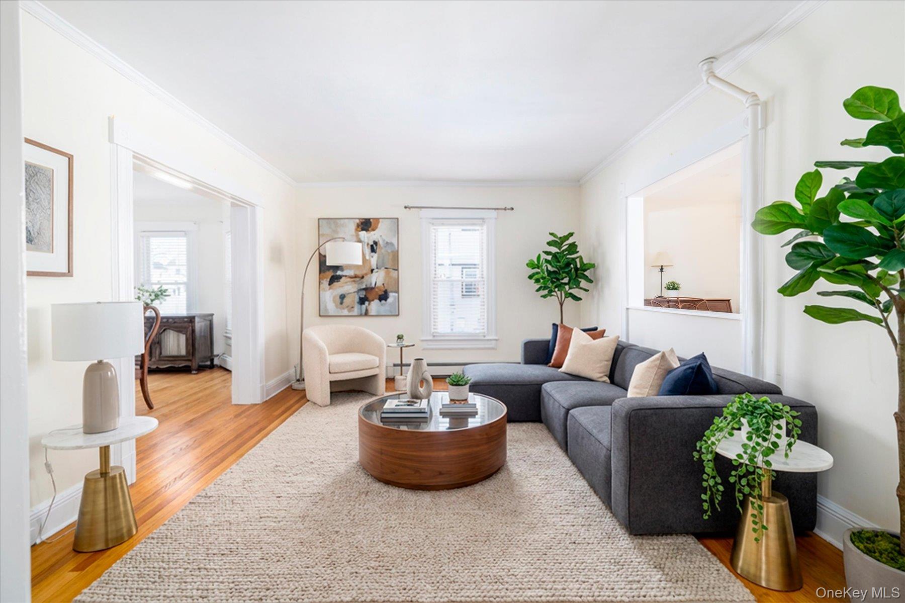 #7 photo, 43 Garfield Place, מחוז נסאו East Rockaway , NY 11518