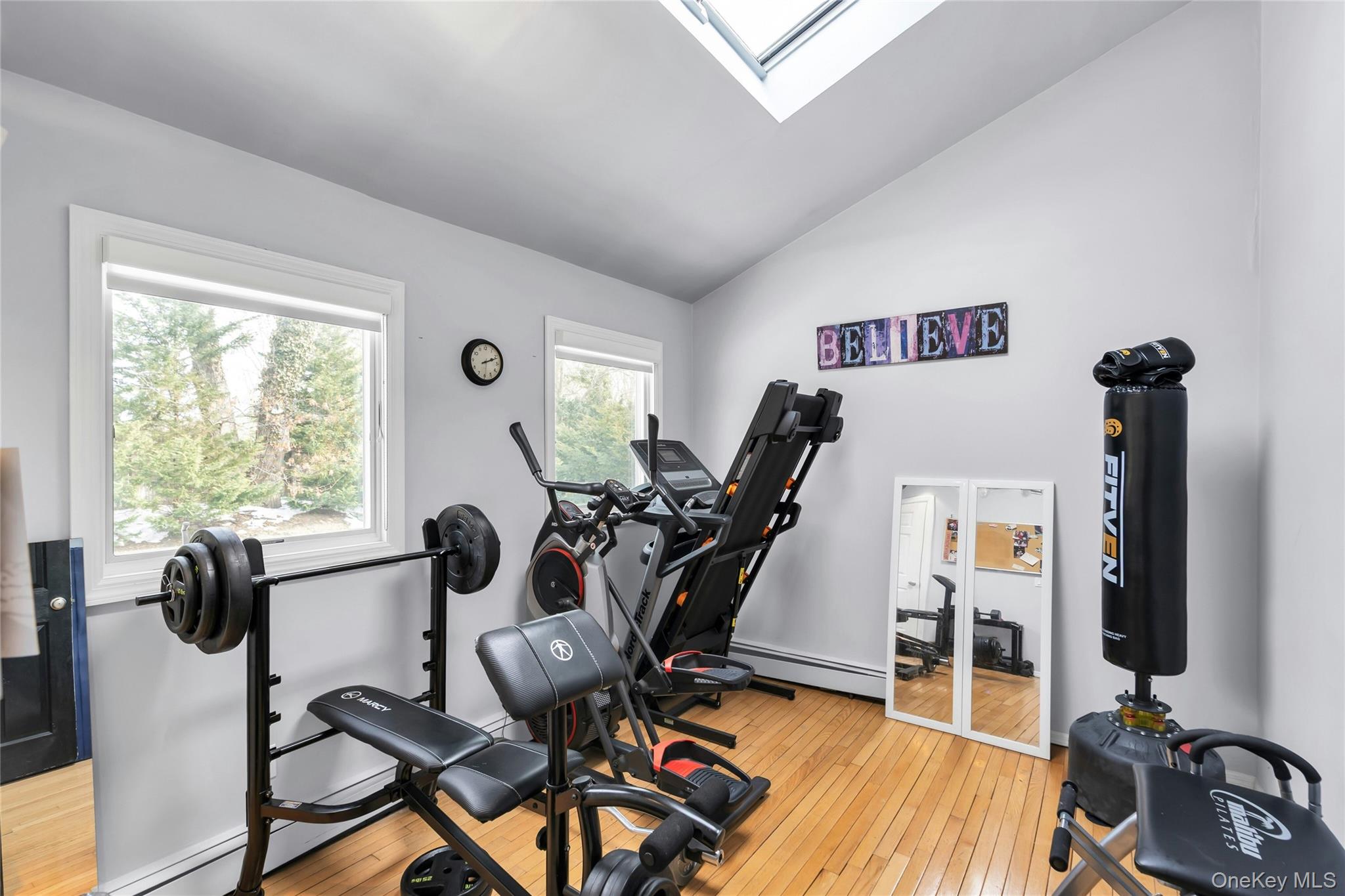 #15 photo, 54 Valleywood Road, מחוז סאפוק Commack , NY 11725