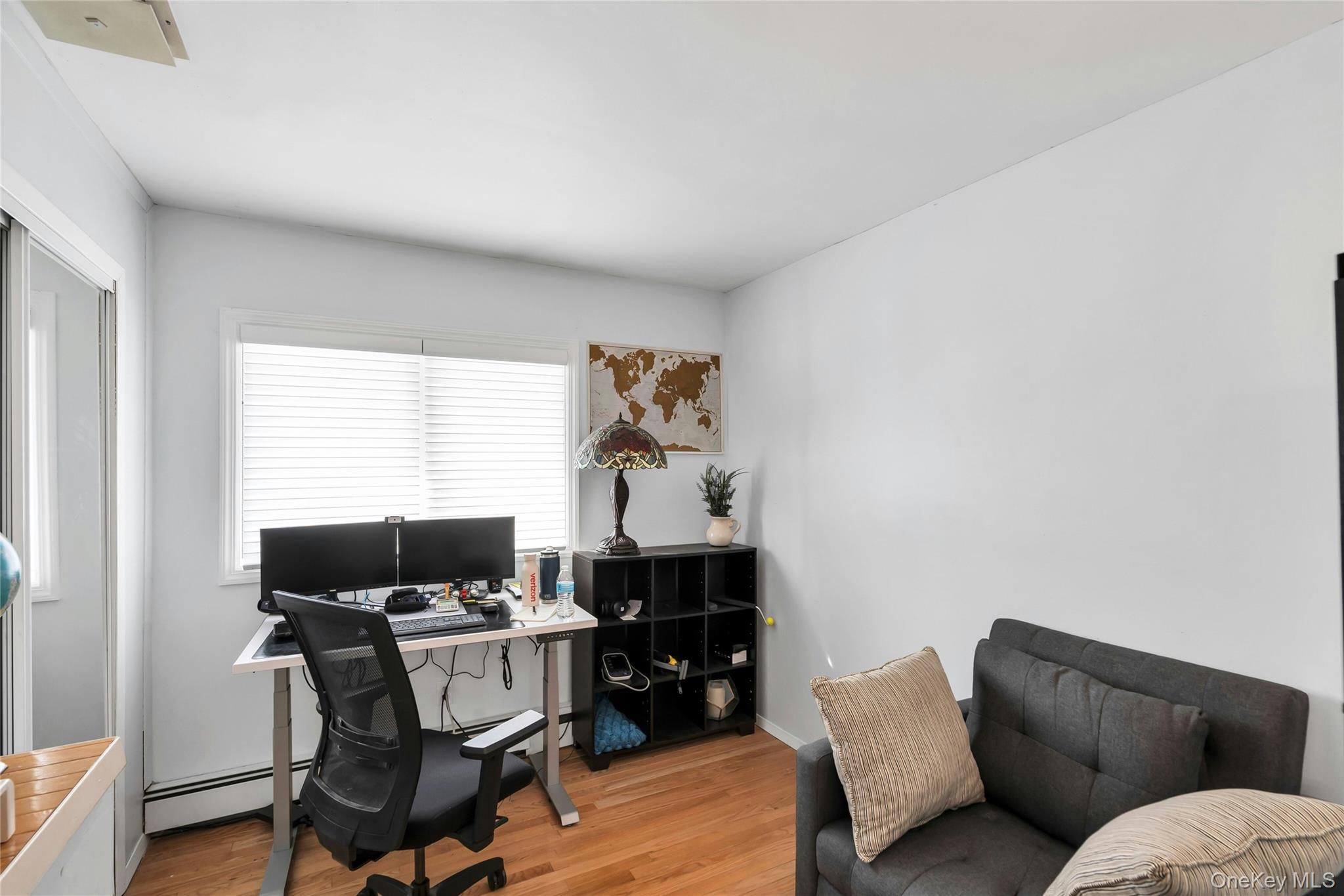 #19 photo, 54 Valleywood Road, מחוז סאפוק Commack , NY 11725