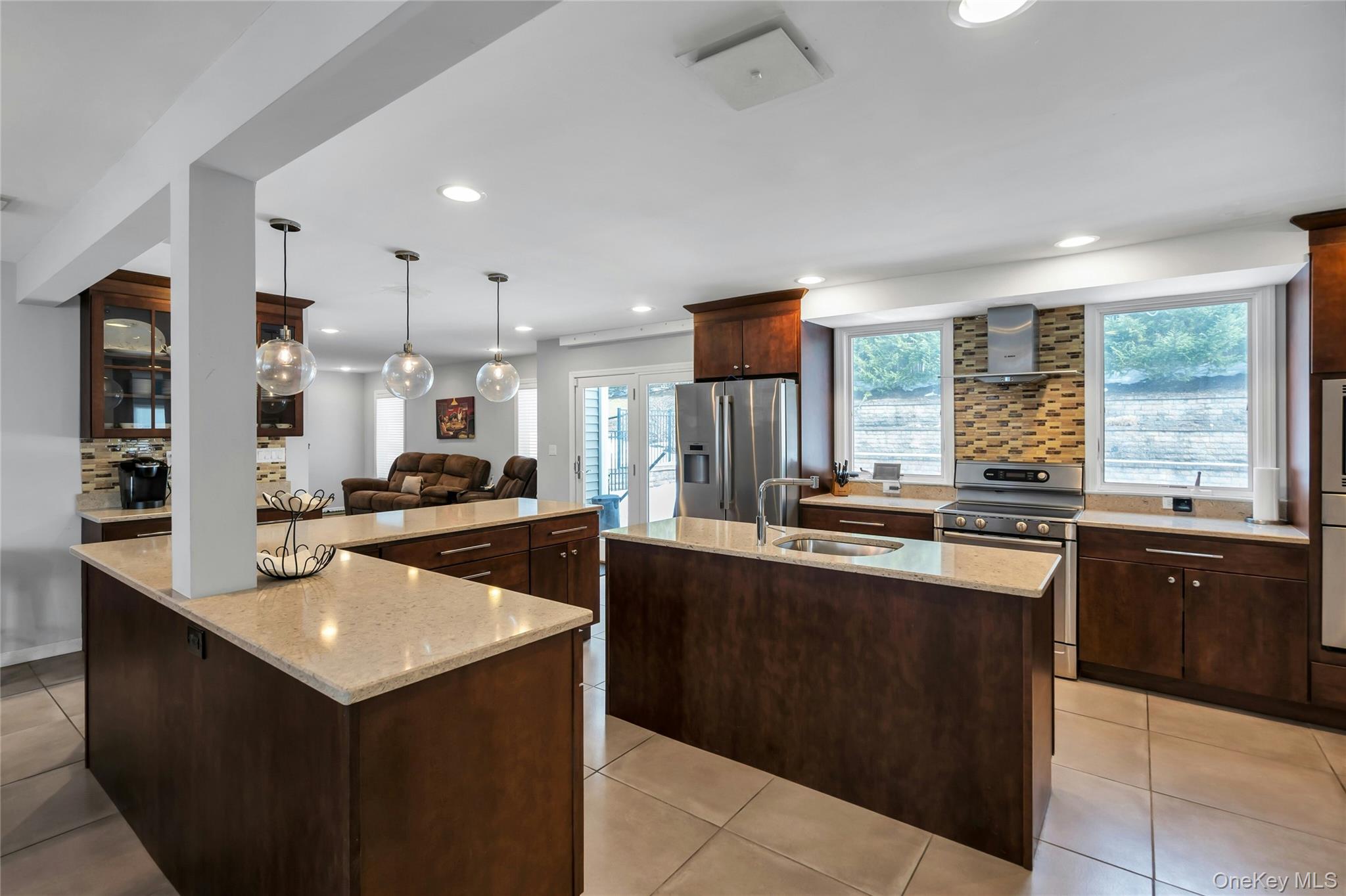 #5 photo, 54 Valleywood Road, מחוז סאפוק Commack , NY 11725