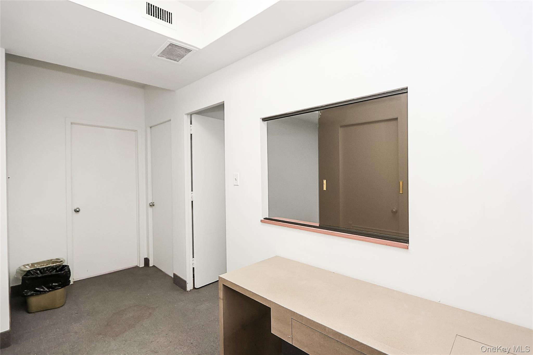 #14 photo, 520 Franklin Avenue, ناسو Garden City , NY 11530