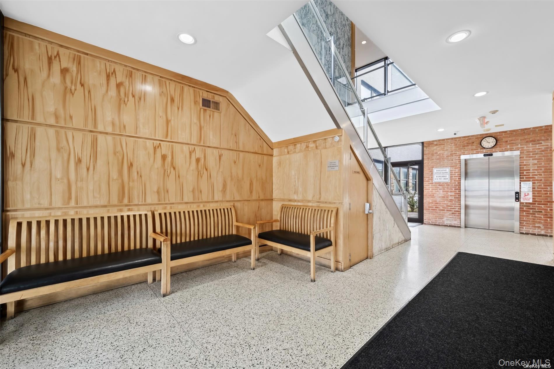 #6 photo, 520 Franklin Avenue, Garden City , NY 11530