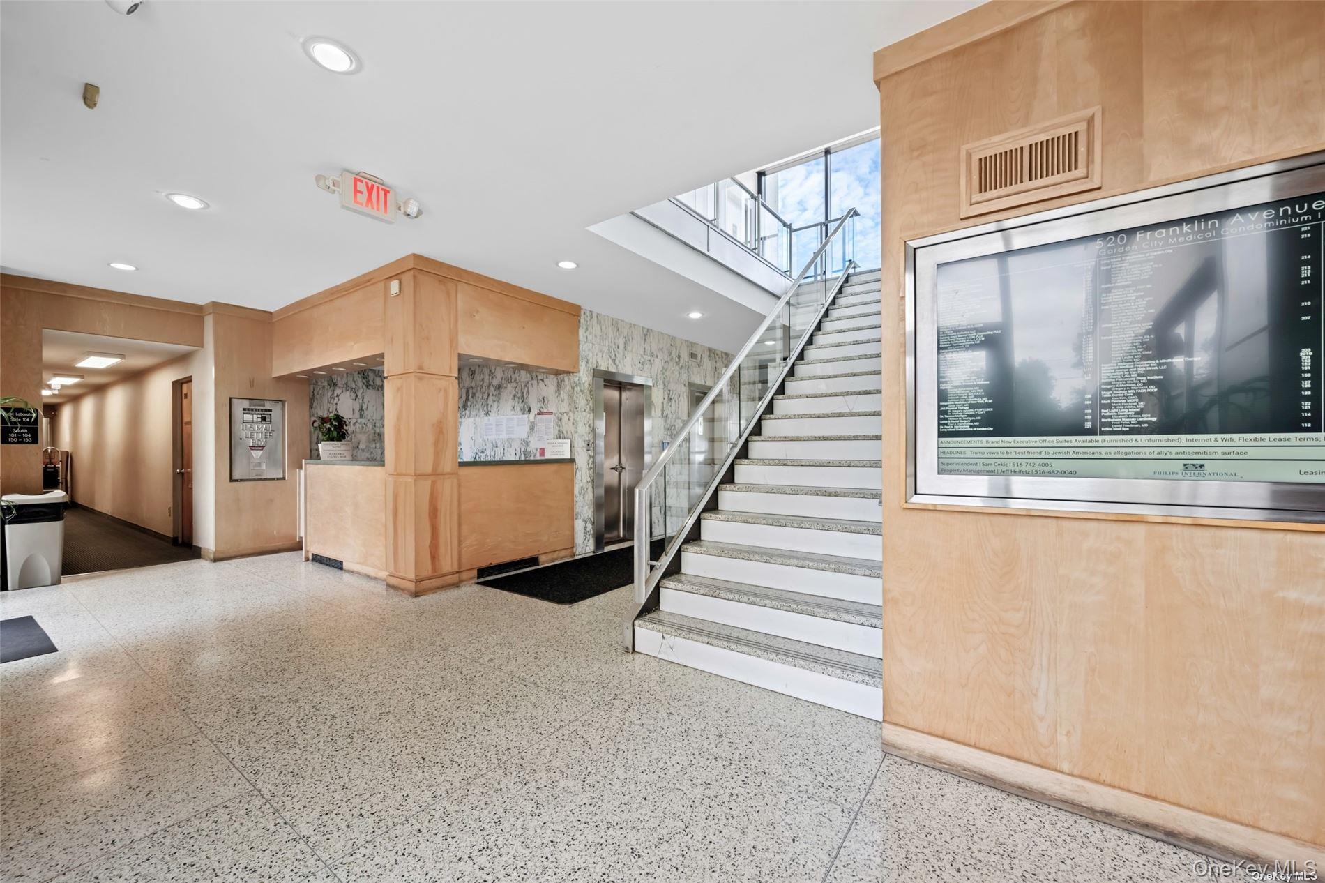 #8 photo, 520 Franklin Avenue, Garden City , NY 11530