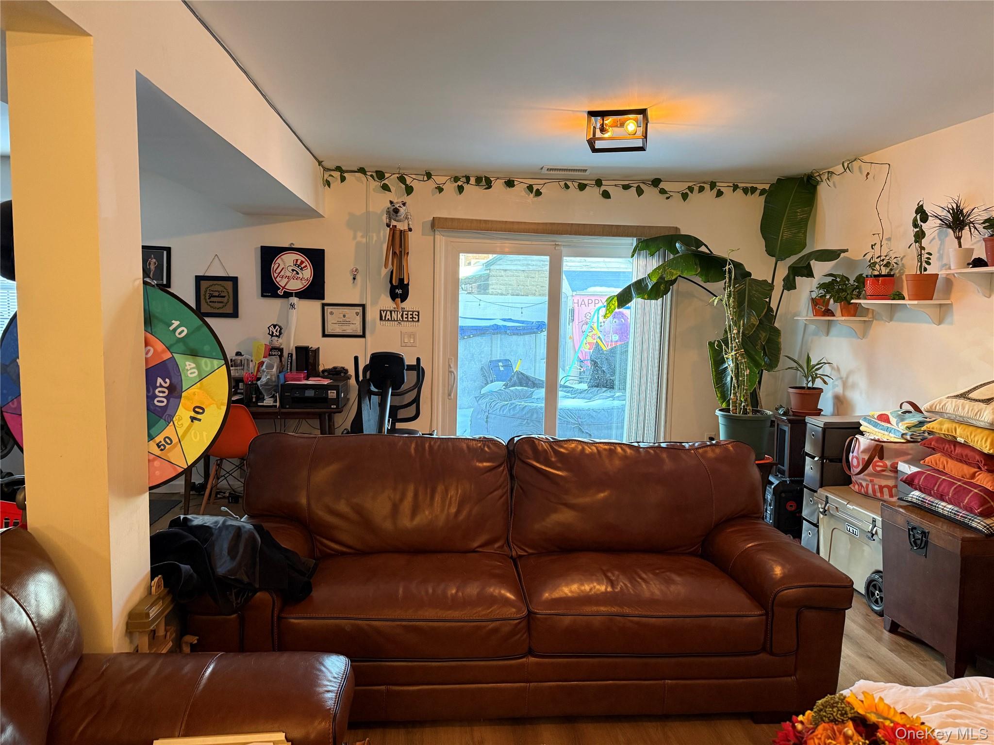 #12 photo, 137-31 170th Street, Jamaica , NY 11434