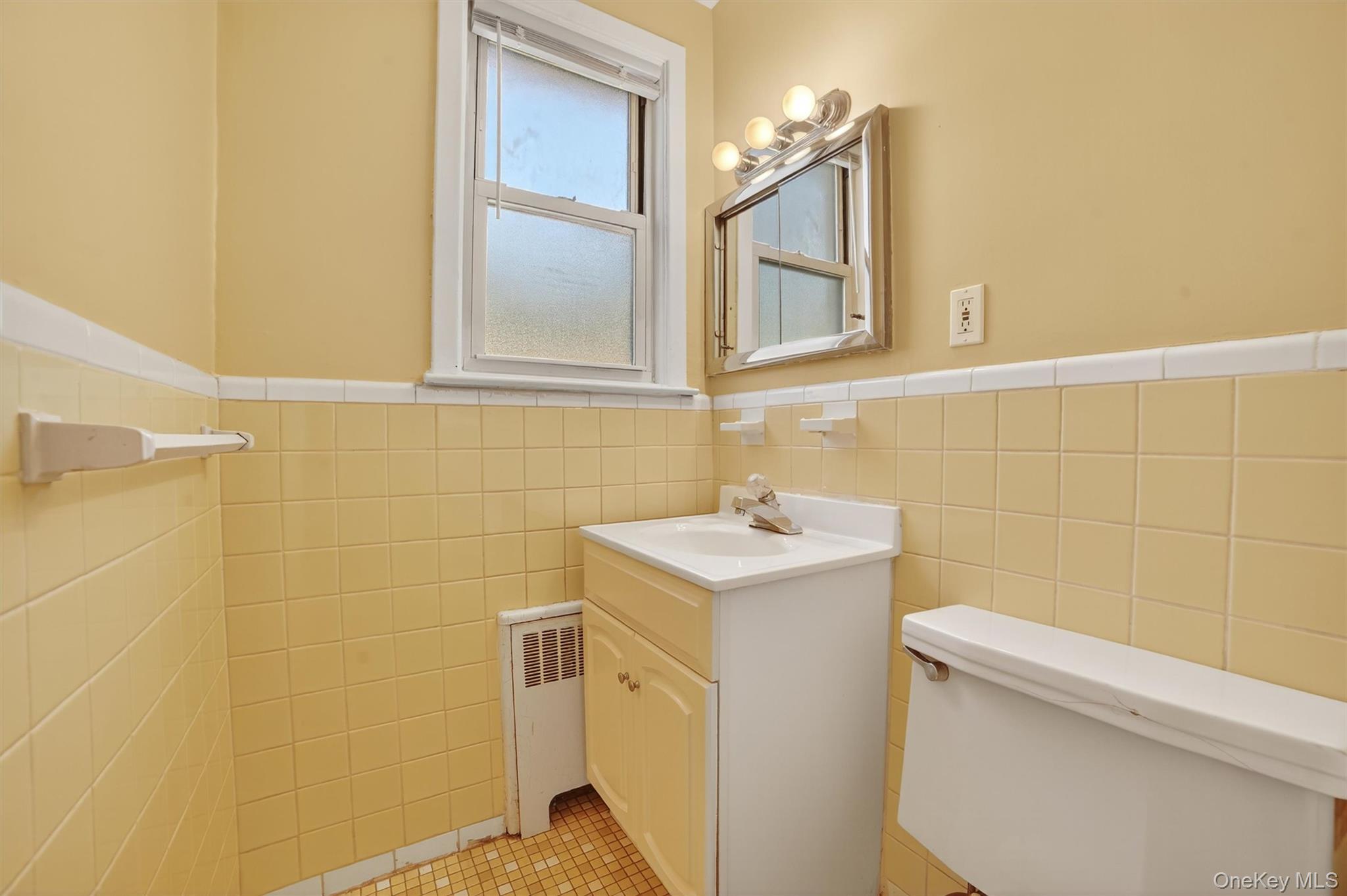 #14 photo, 12 Wildwood Road, Hartsdale , NY 10530