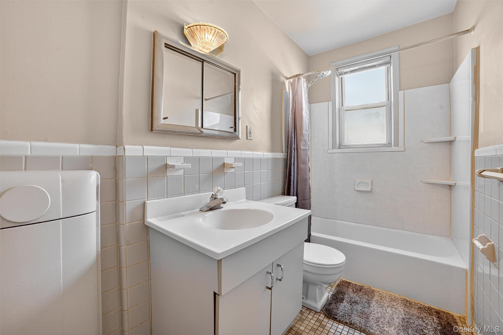 #18 photo, 12 Wildwood Road, Hartsdale , NY 10530