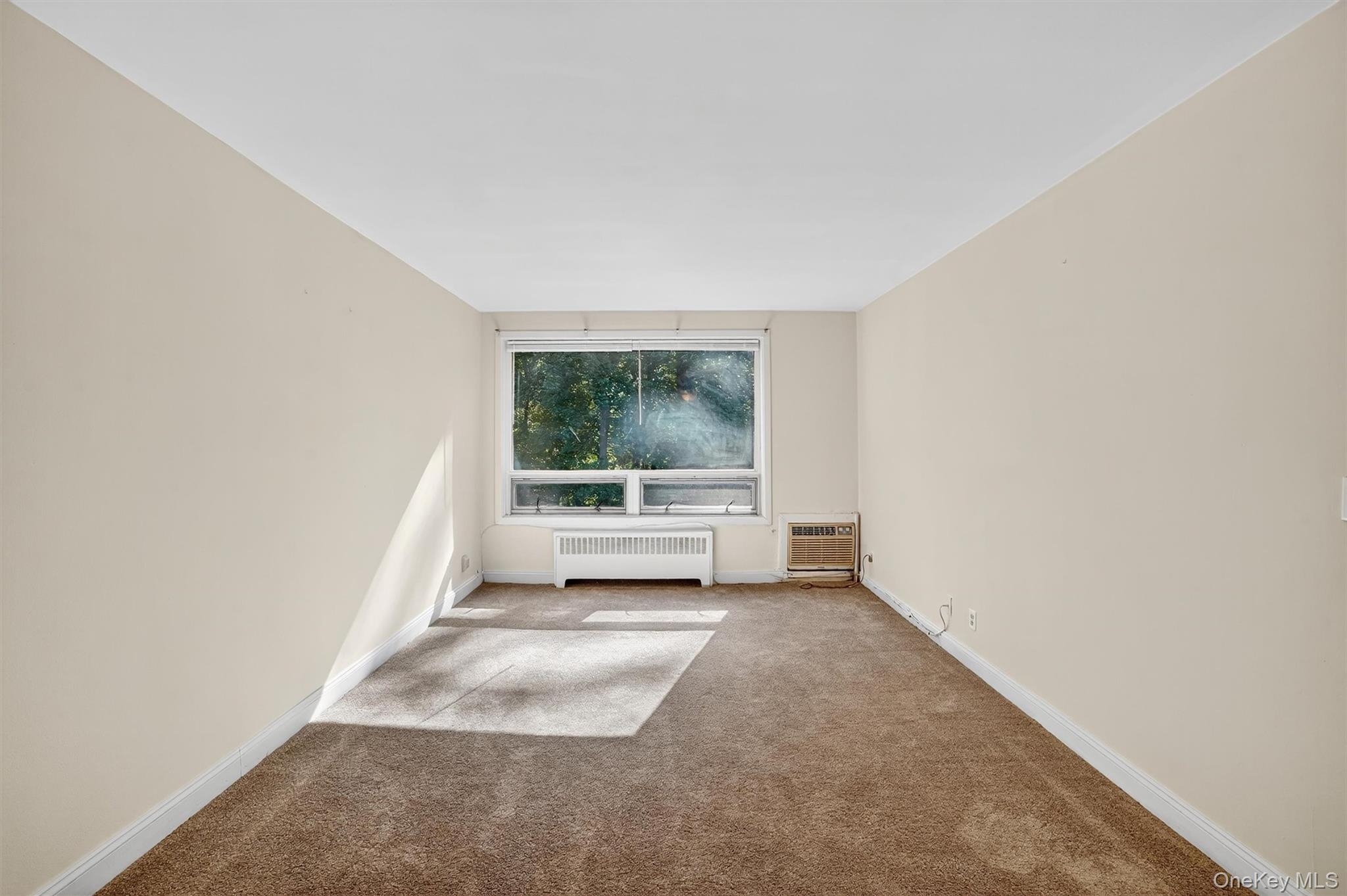 #6 photo, 12 Wildwood Road, Hartsdale , NY 10530