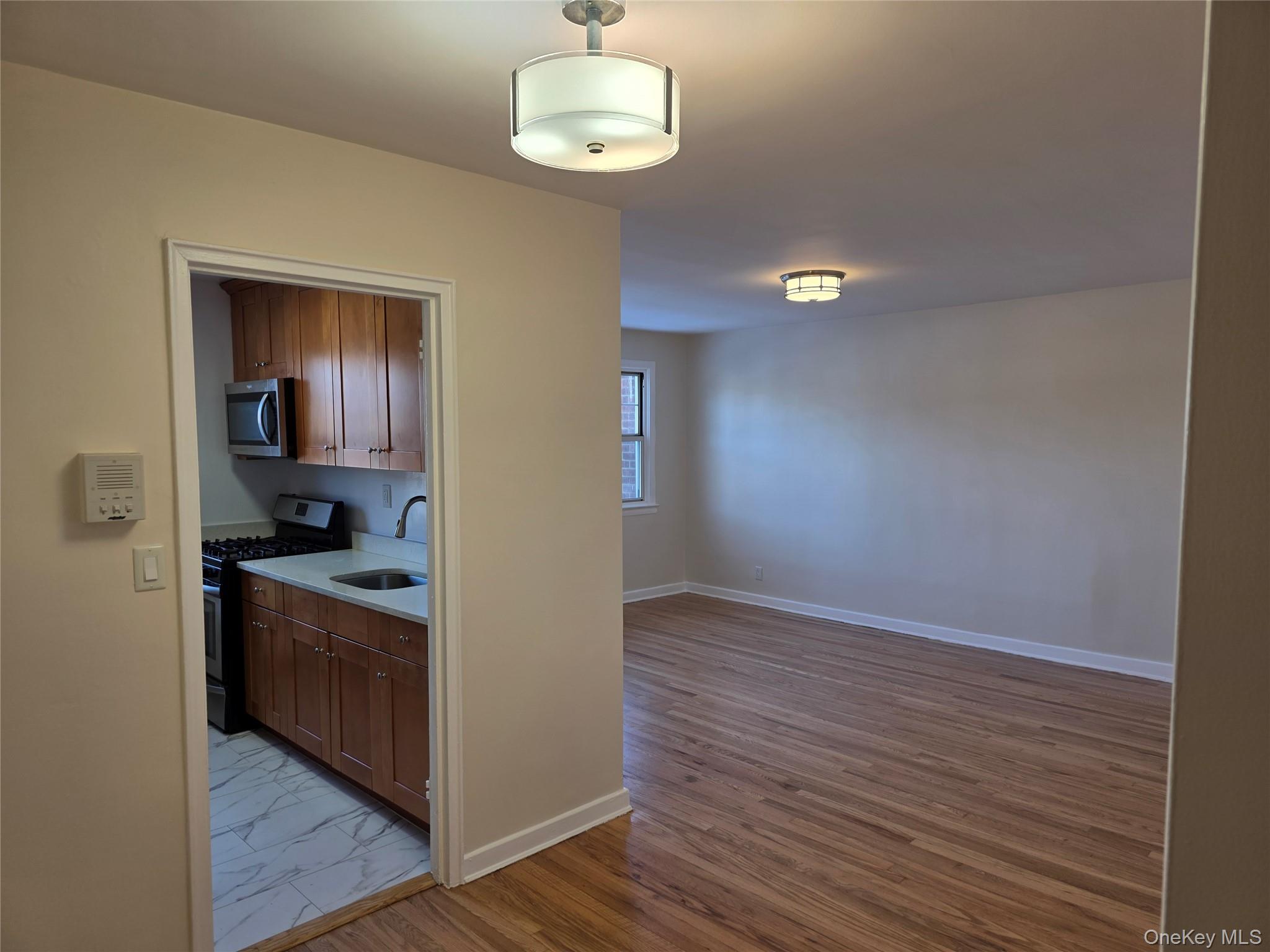 #2 photo, 165 Columbus Avenue, West Harrison , NY 10604