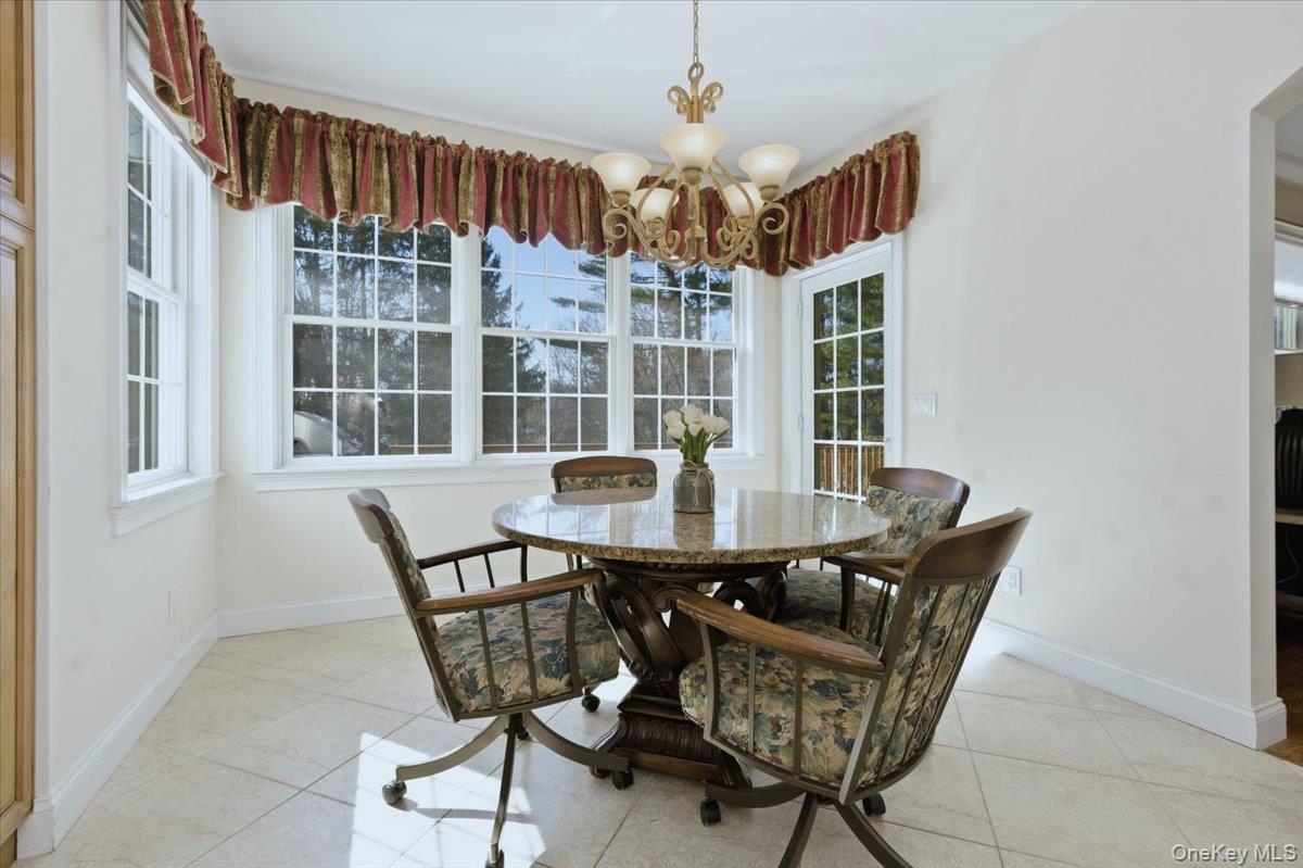 #10 photo, 8 Hilltop Drive, 뉴욕주 Yorktown Heights , NY 10598