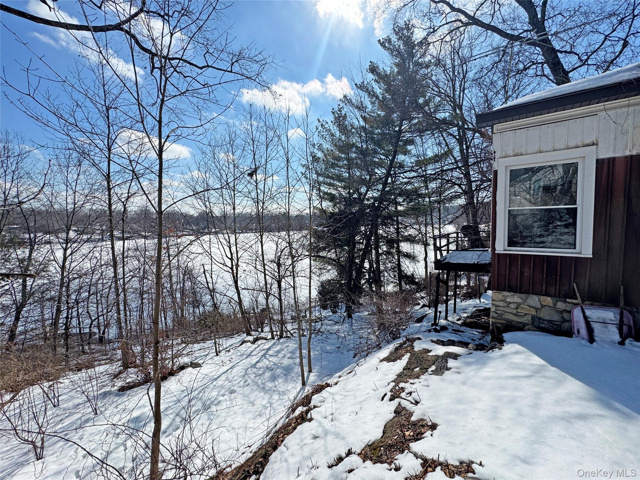 #2 photo, 315 Lake Drive, Lake Peekskill , NY 10537