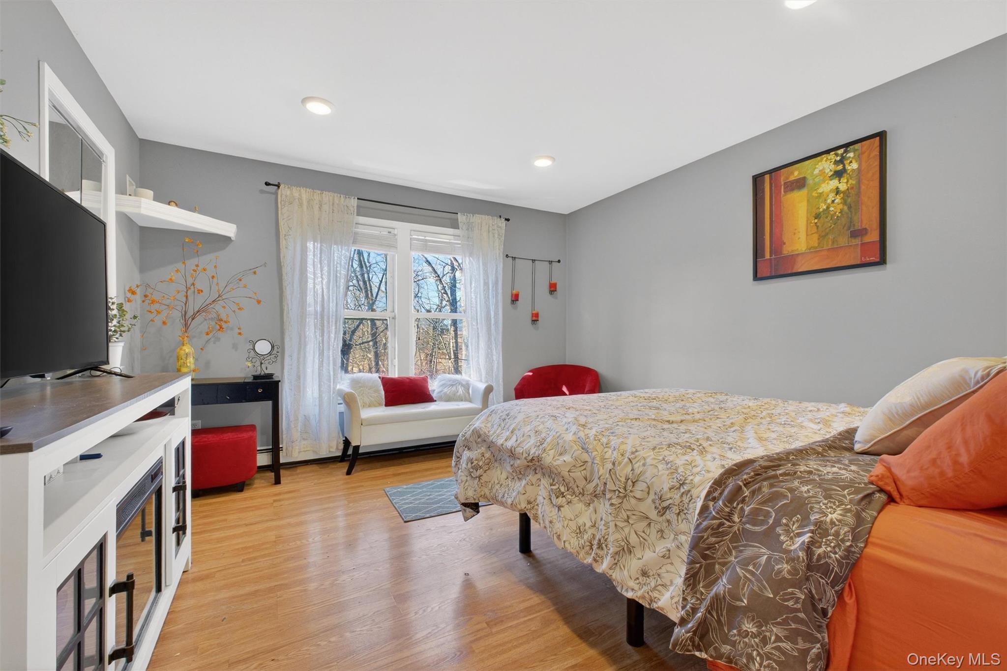 #16 photo, 50 Angela Court, Beacon , NY 12508