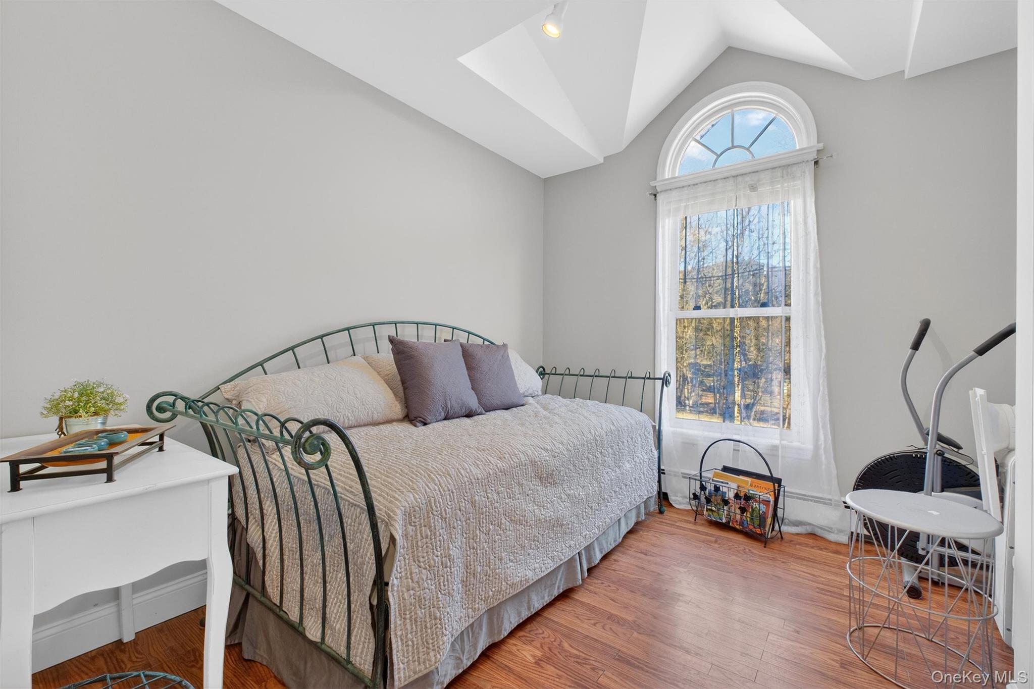 #18 photo, 50 Angela Court, Beacon , NY 12508