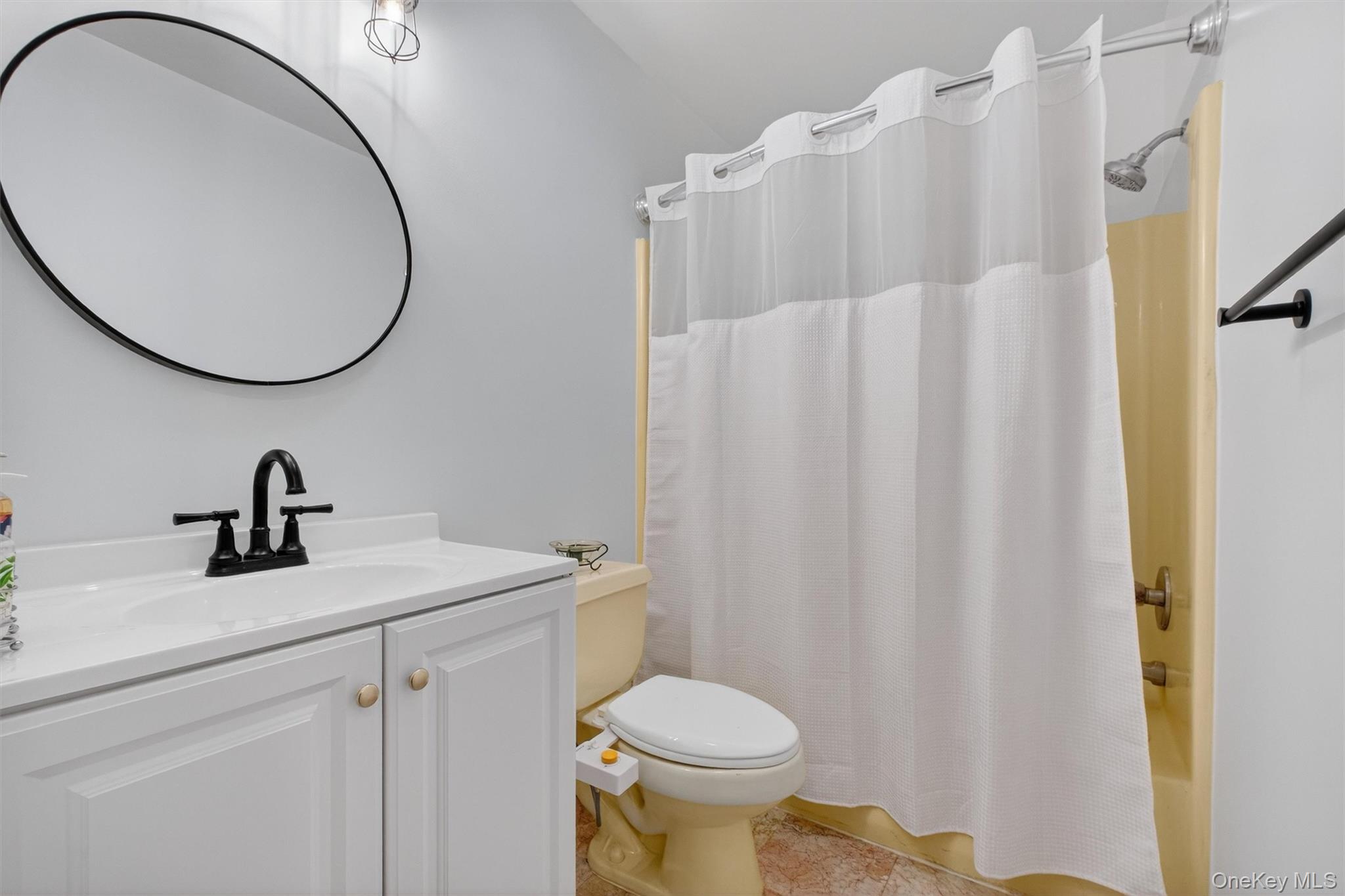 #20 photo, 50 Angela Court, Beacon , NY 12508