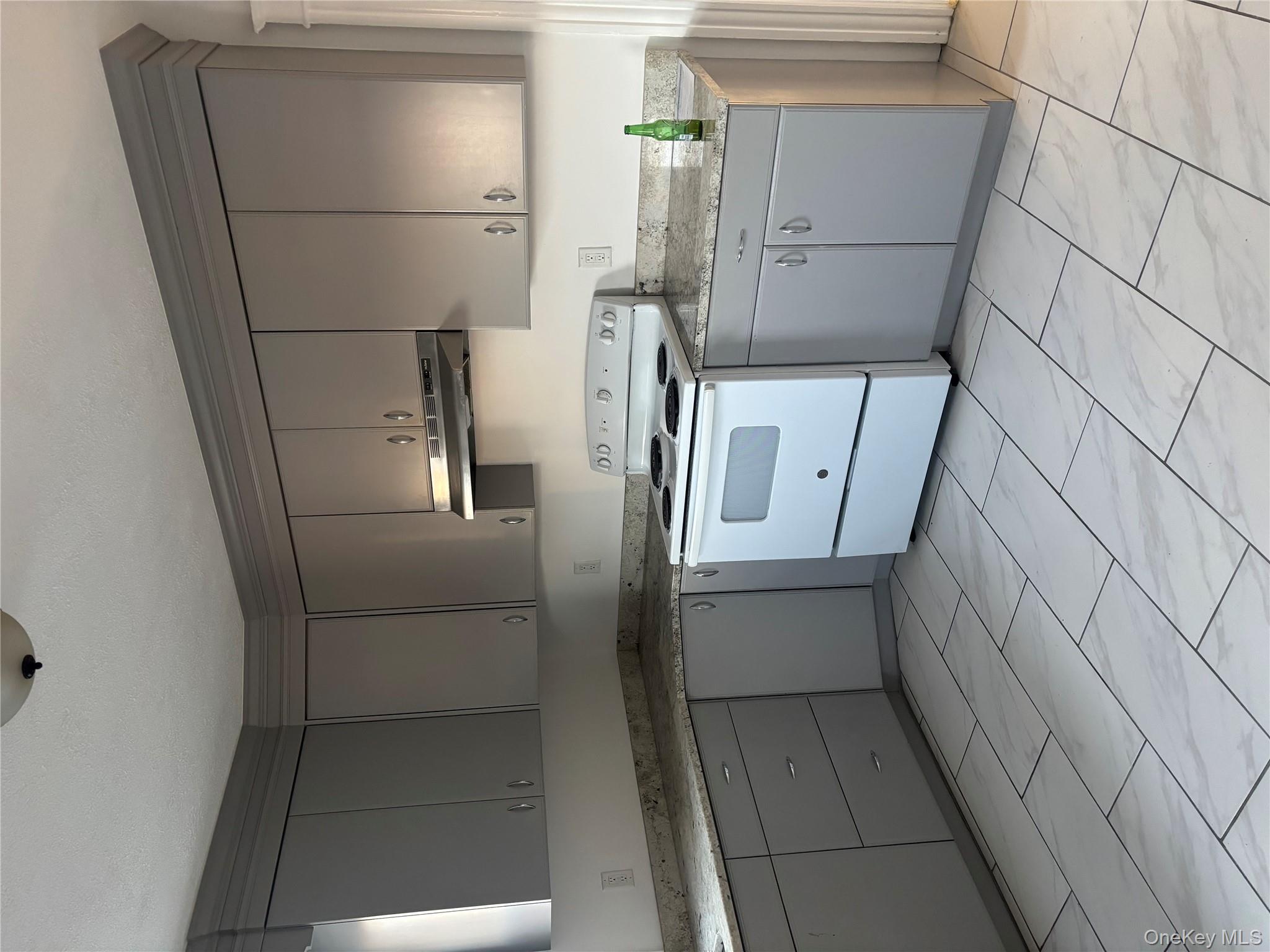 #5 photo, 20 North White Street N White Street, Poughkeepsie , NY 12601