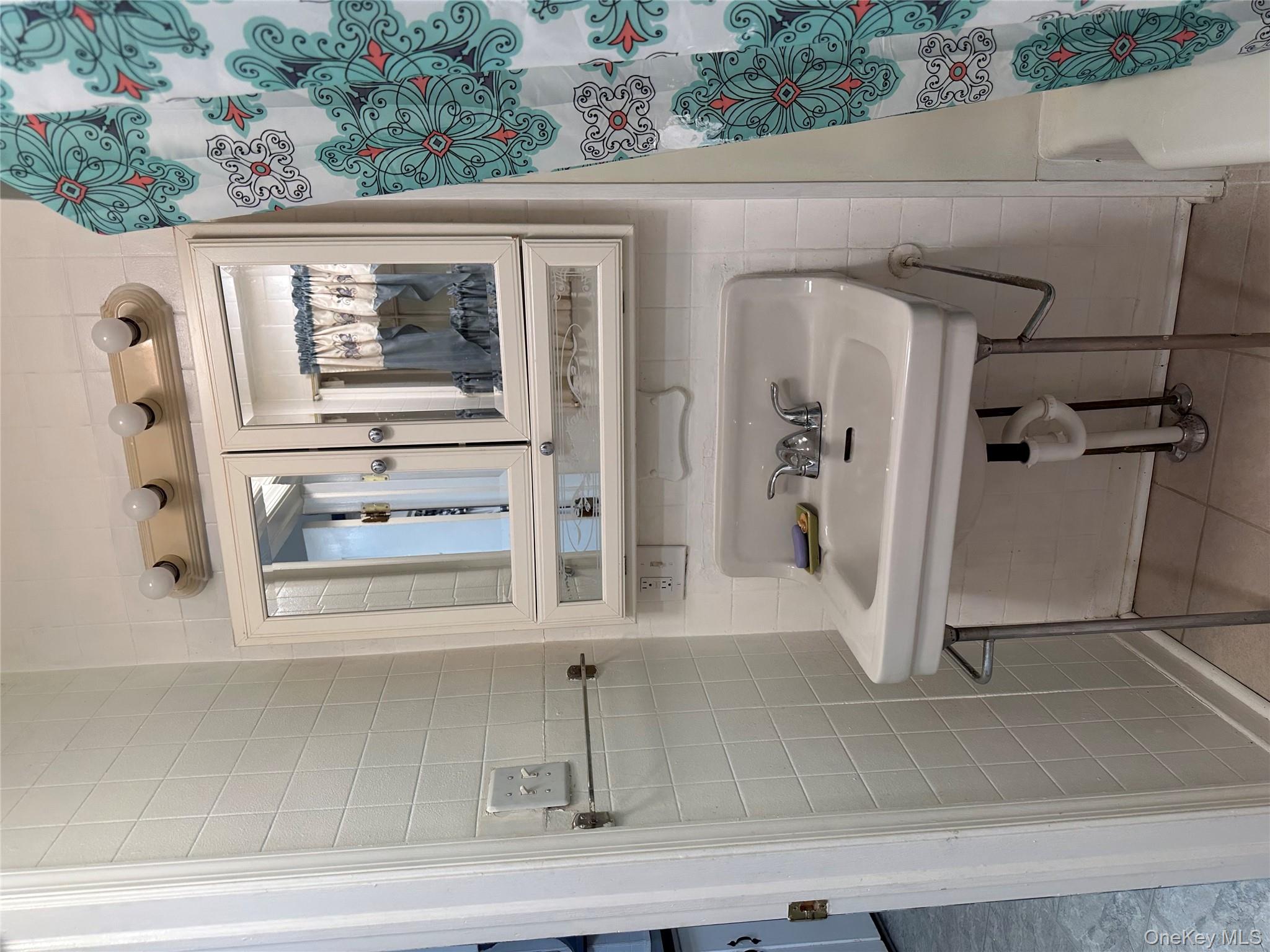 #14 photo, 9 Elizabeth Street, Port Jervis , NY 12771