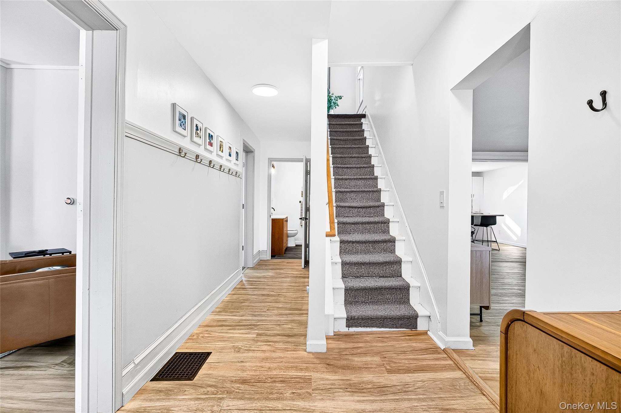 #8 photo, 2750 Route 6, Slate Hill , NY 10973