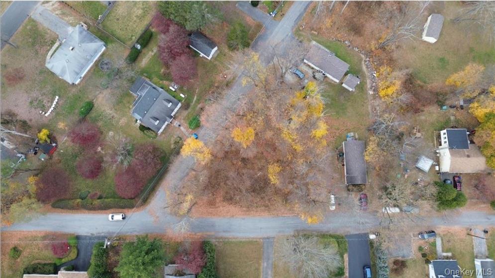 #10 photo, 14 Hawthorne Road, Carmel , NY 10512