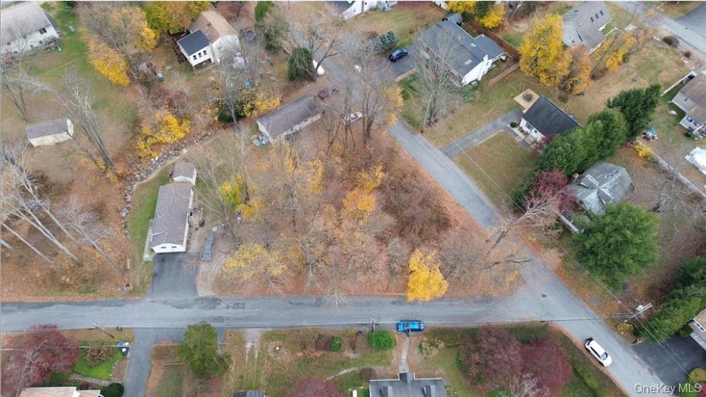 #7 photo, 14 Hawthorne Road, Carmel , NY 10512