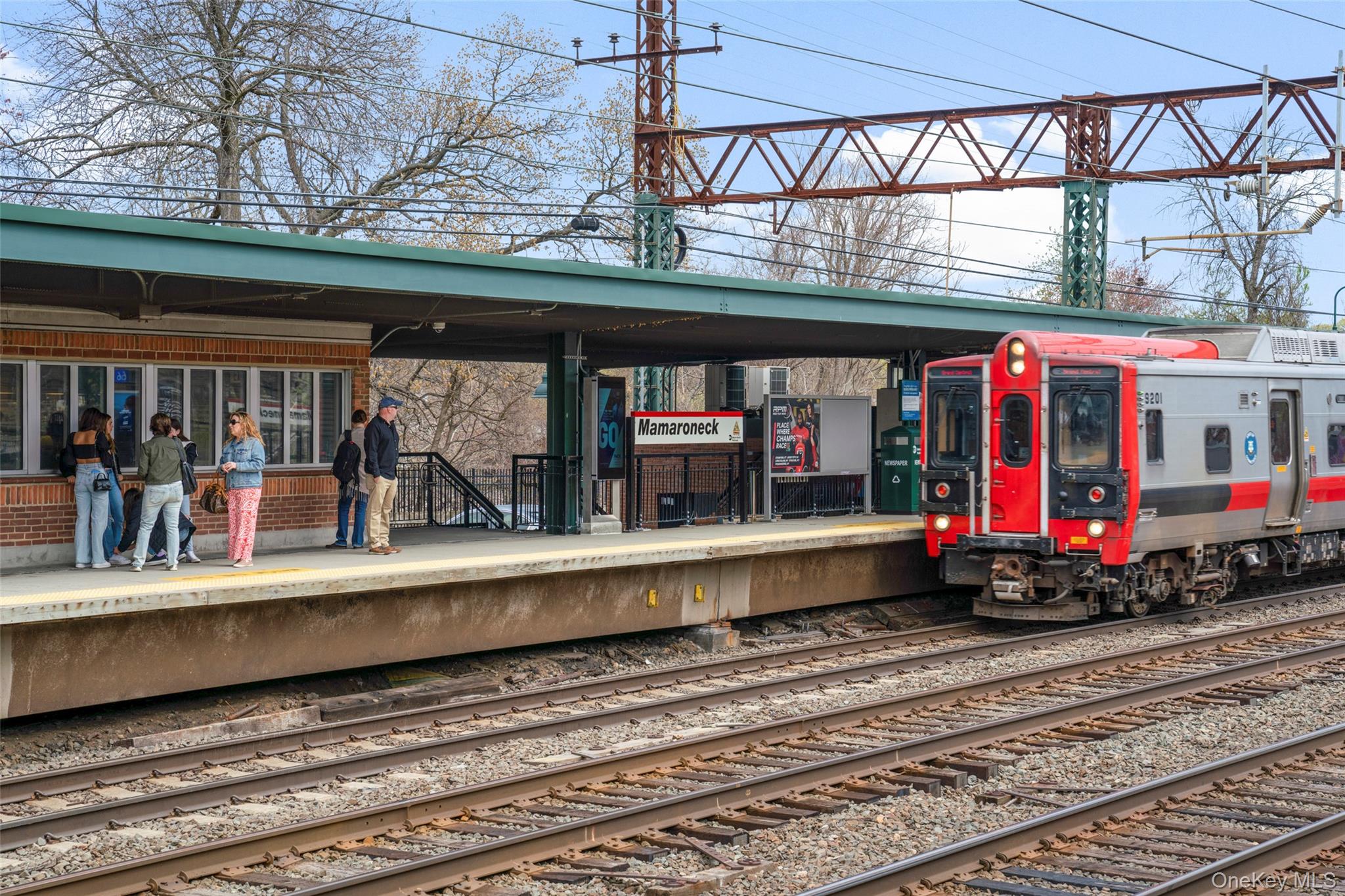 #17 photo, 412 Munro Avenue, Mamaroneck , NY 10543