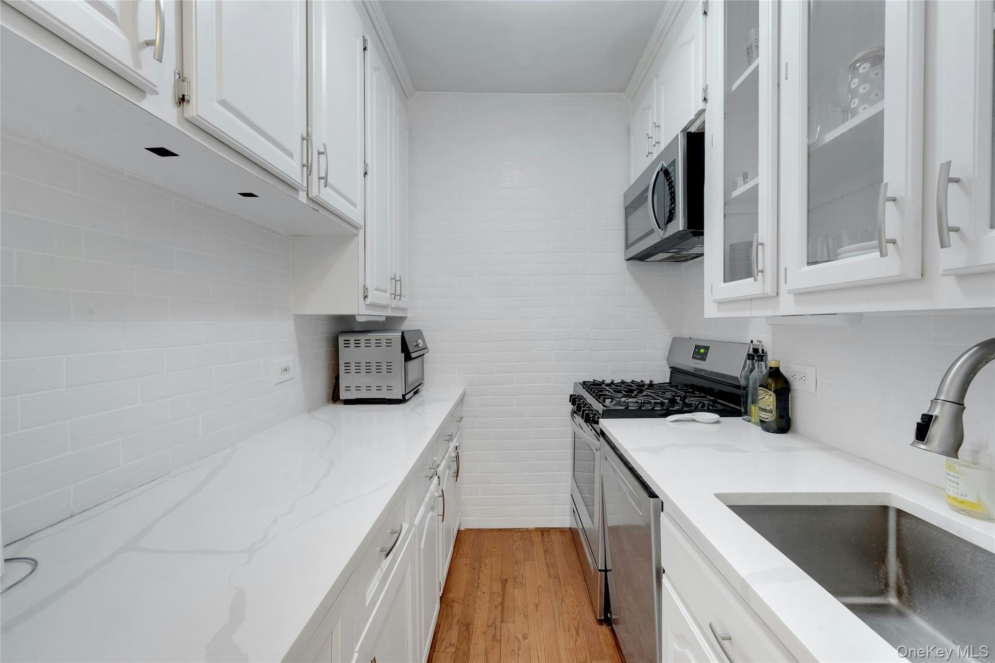 #7 photo, 2390 Palisade Avenue, Bronx , NY 10463