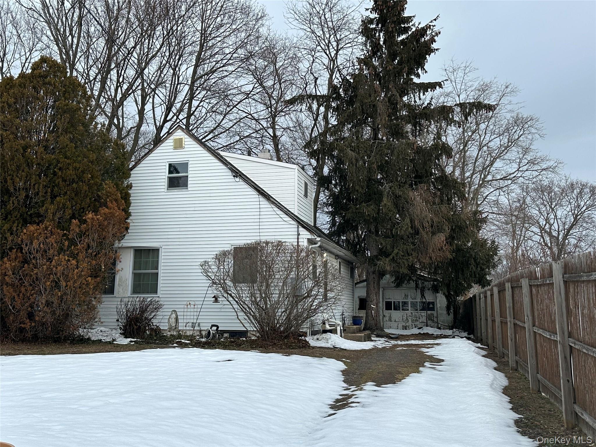 #1 photo, 7 Garnet Drive, Brentwood , NY 11717