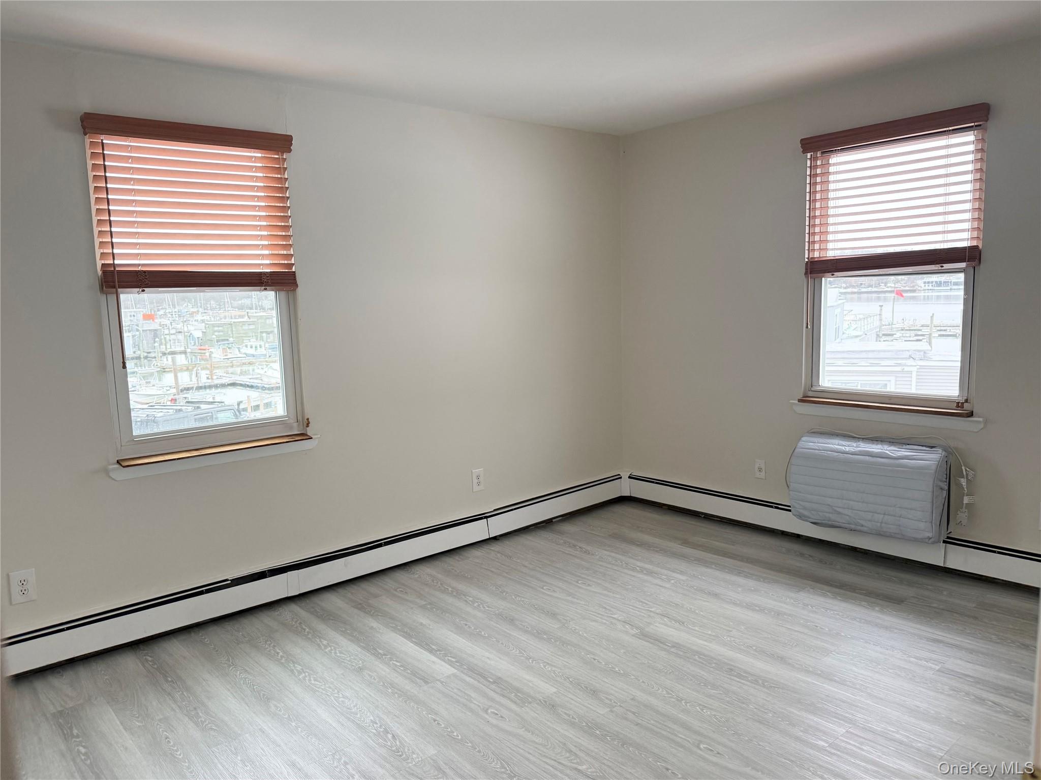 #10 photo, 3 Toms Point Lane, מחוז נסאו Port Washington , NY 11050