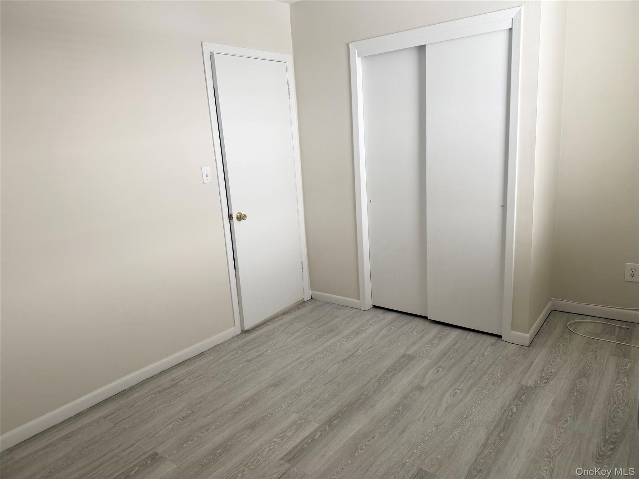 #7 photo, 3 Toms Point Lane, מחוז נסאו Port Washington , NY 11050