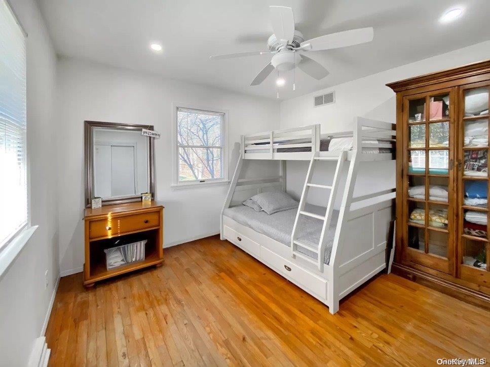 #7 photo, 18 Old Riverhead Road, Hampton Bays , NY 11946