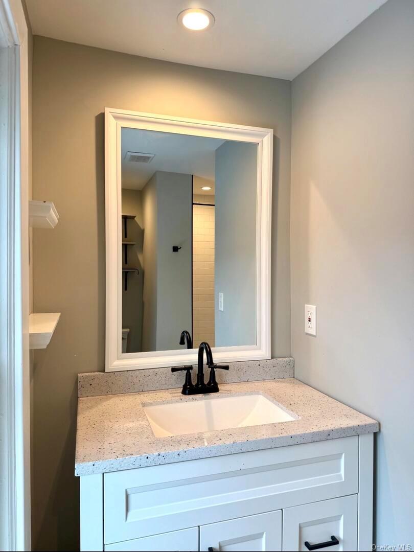 #19 photo, 45 Garfield Street, Саффолк ‖ Bay Shore , NY 11706